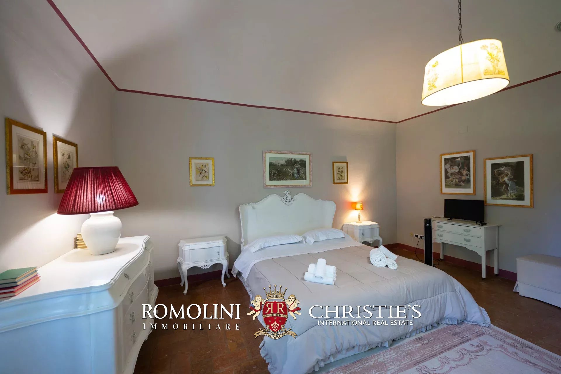 26 Bedroom Villa/Townhouse's Image 47