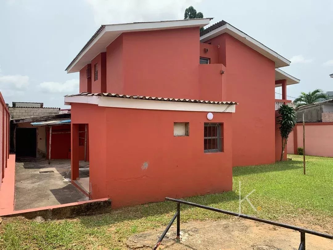 Rental Villa Abidjan RIVIERA PALMERAIE