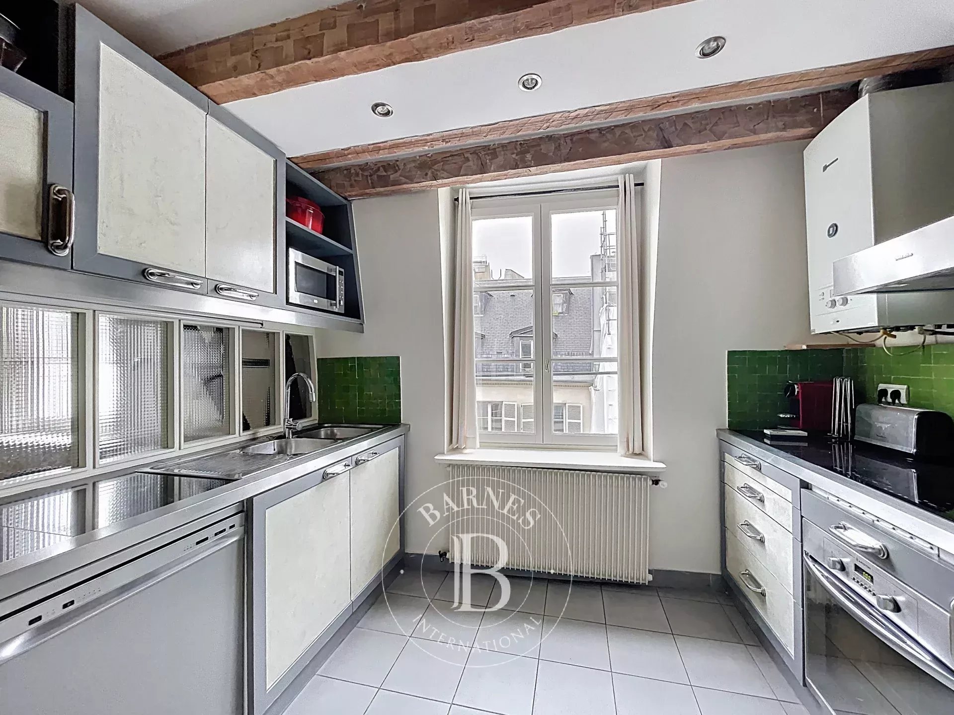 Daire Paris 4ème - picture 6