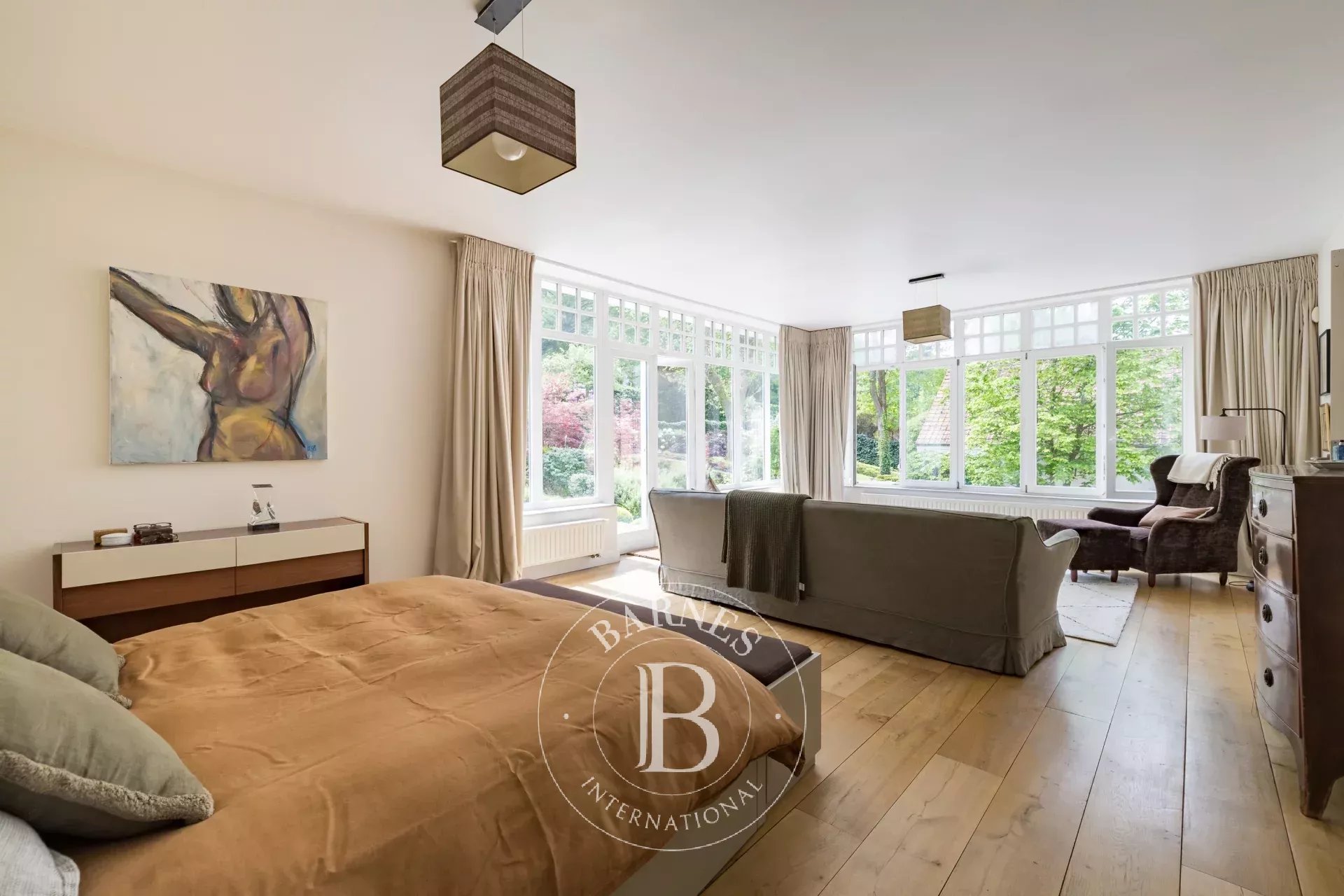 Charming villa in a sought-after neighborhood of Lasne.