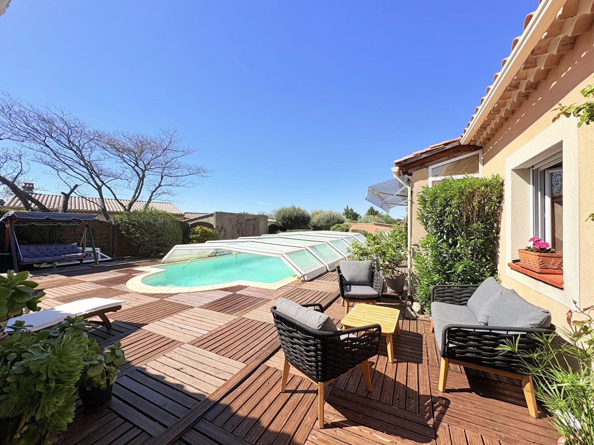 Agence immobilière de 