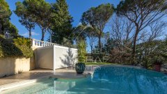 Elegant Property in a Sought-After Area of Montauroux — photo 2 of 7