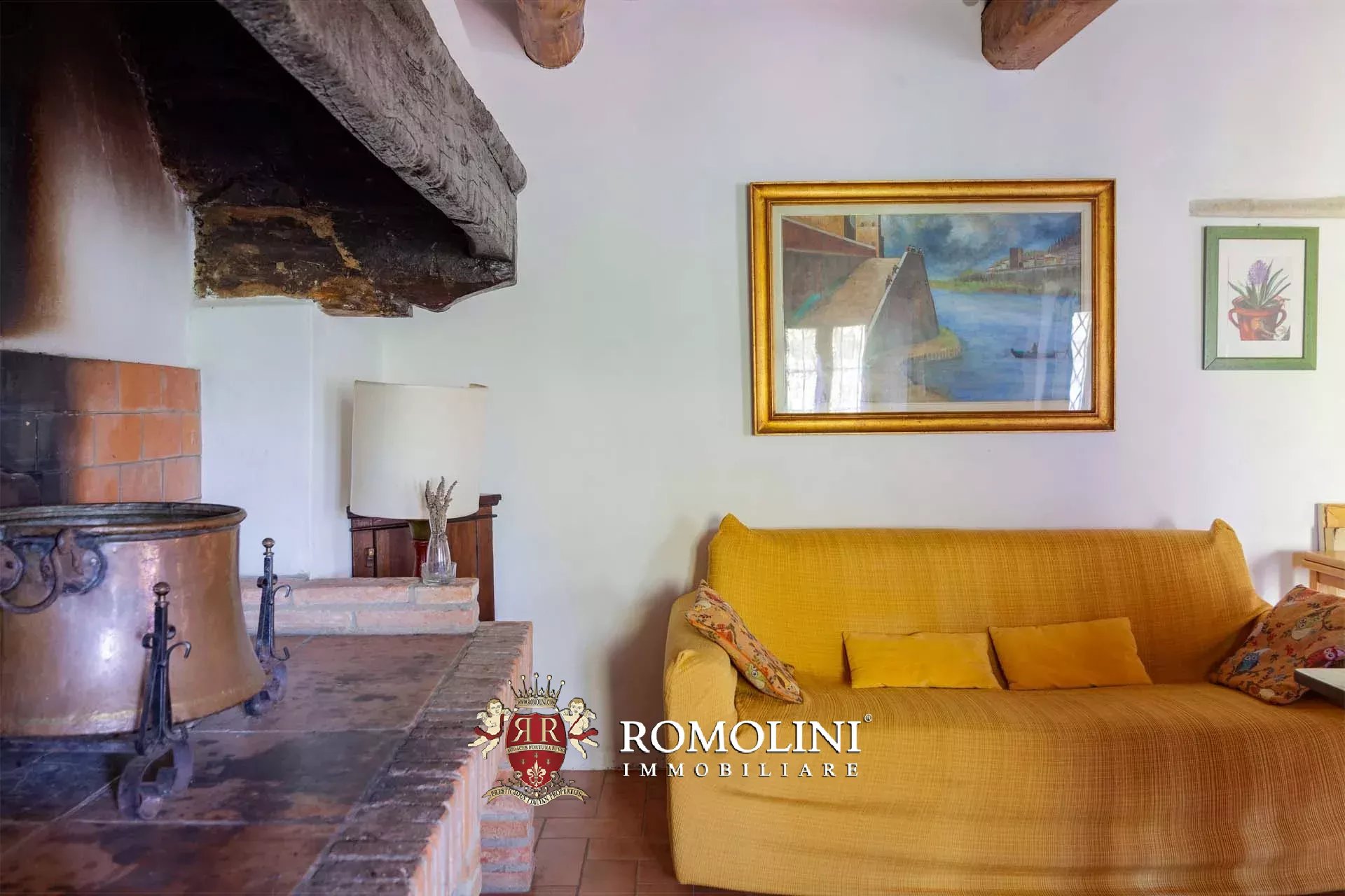 11 Bedroom Villa/Townhouse's Image 69