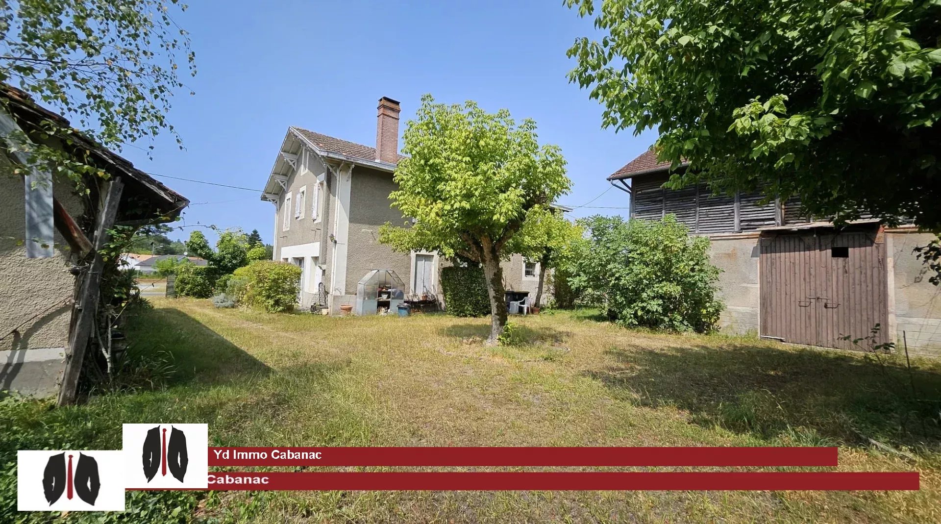 Character house with outbuildings and garden in a quiet area