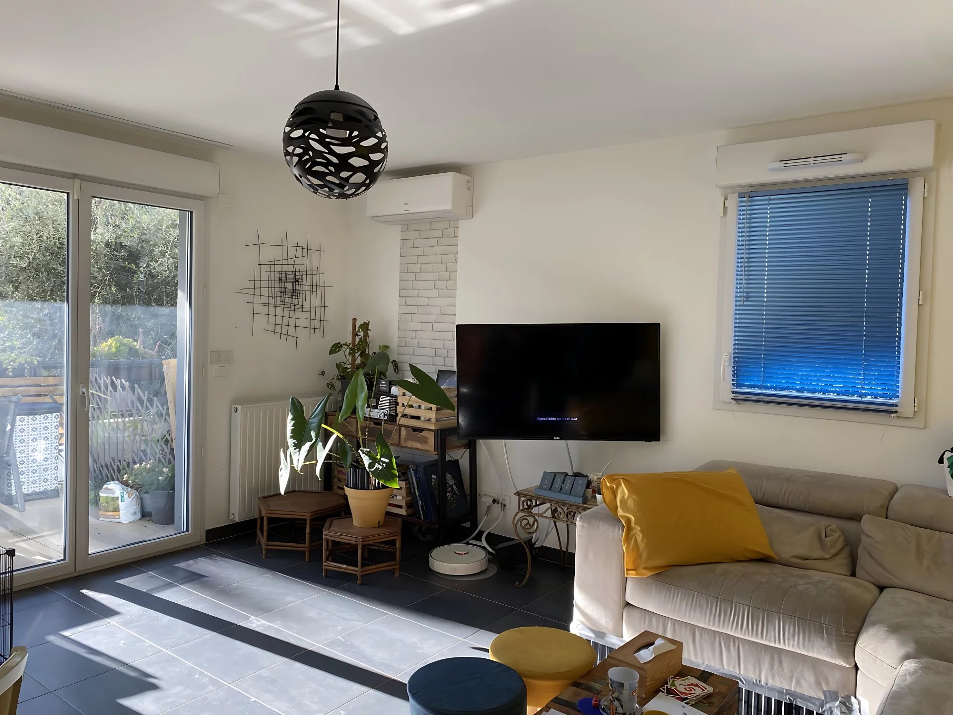 EXCLUSIVITE – MOUGINS limite LE CANNET Appartement 3 pièces avec terrasse