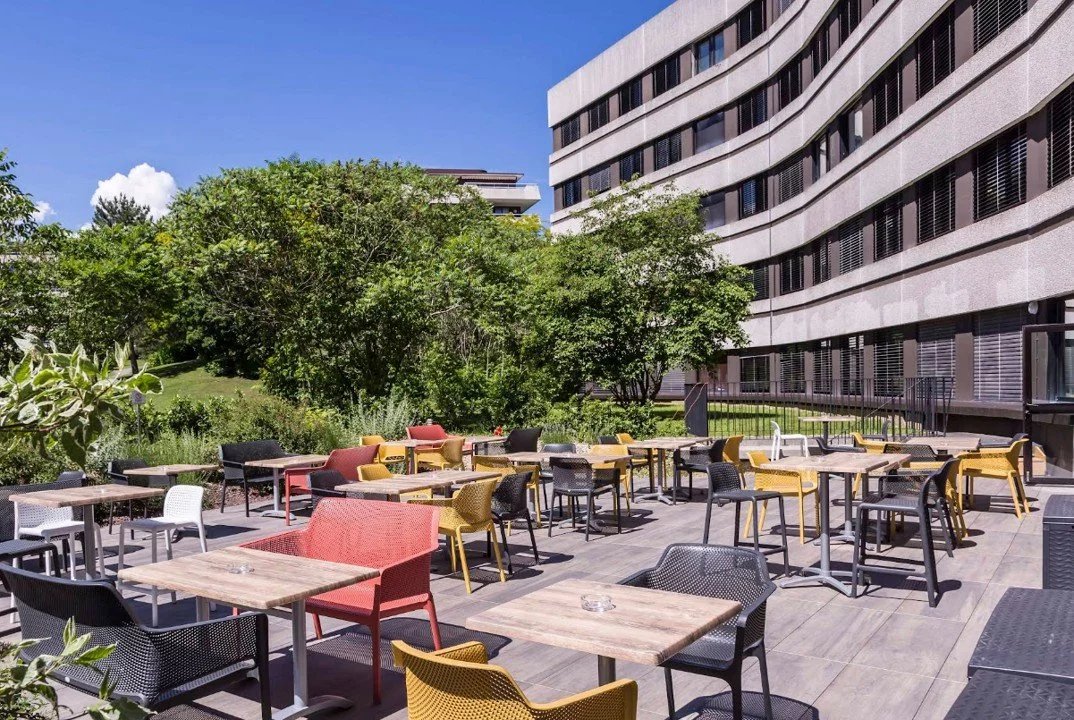 INVESTISSEMENT LOCATIF  FERNEY VOLTAIRE  Résidence Zenitude Swiss Apparthotels**** - 5.26% de rentabilité