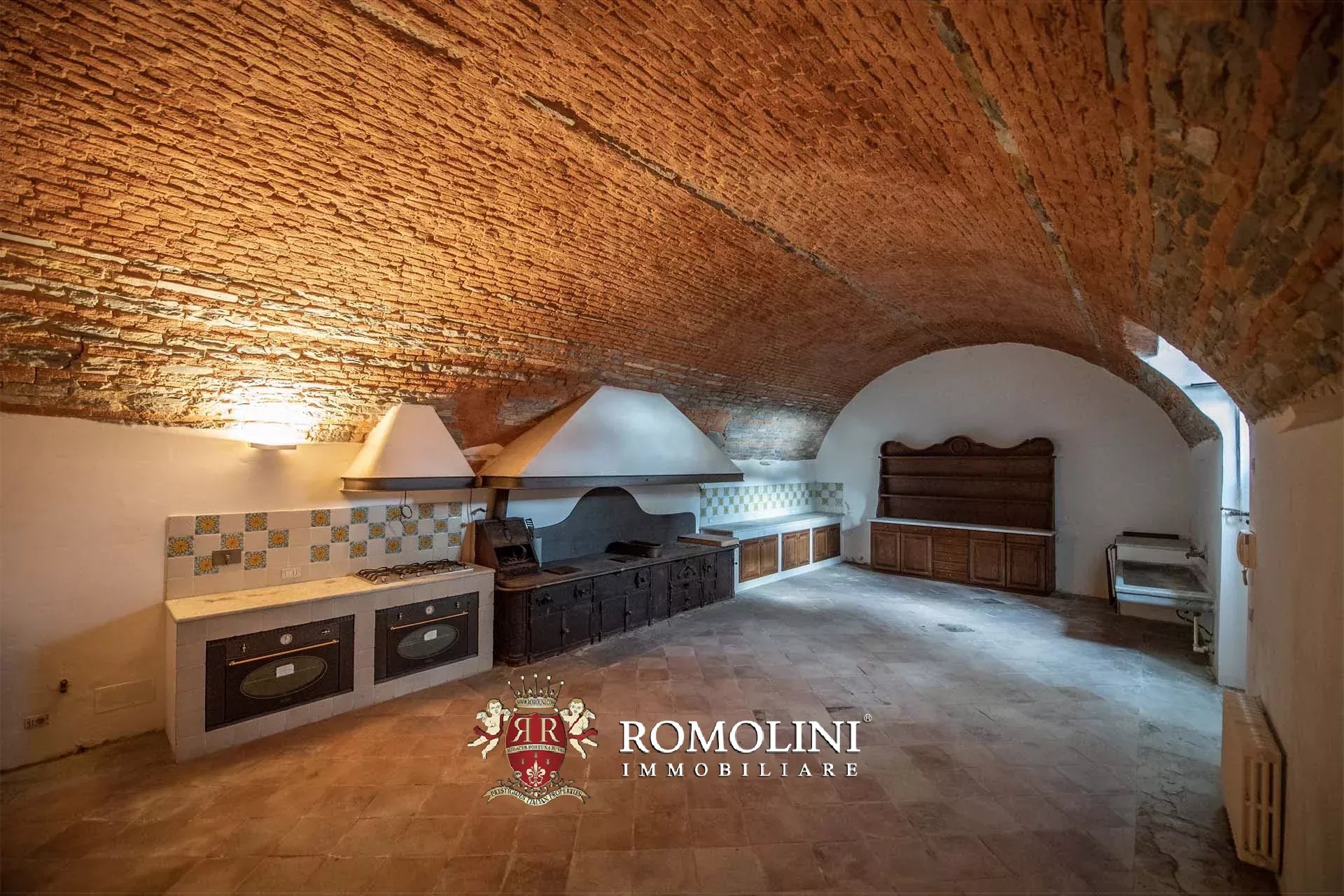 25 Bedroom Villa/Townhouse's Image 87