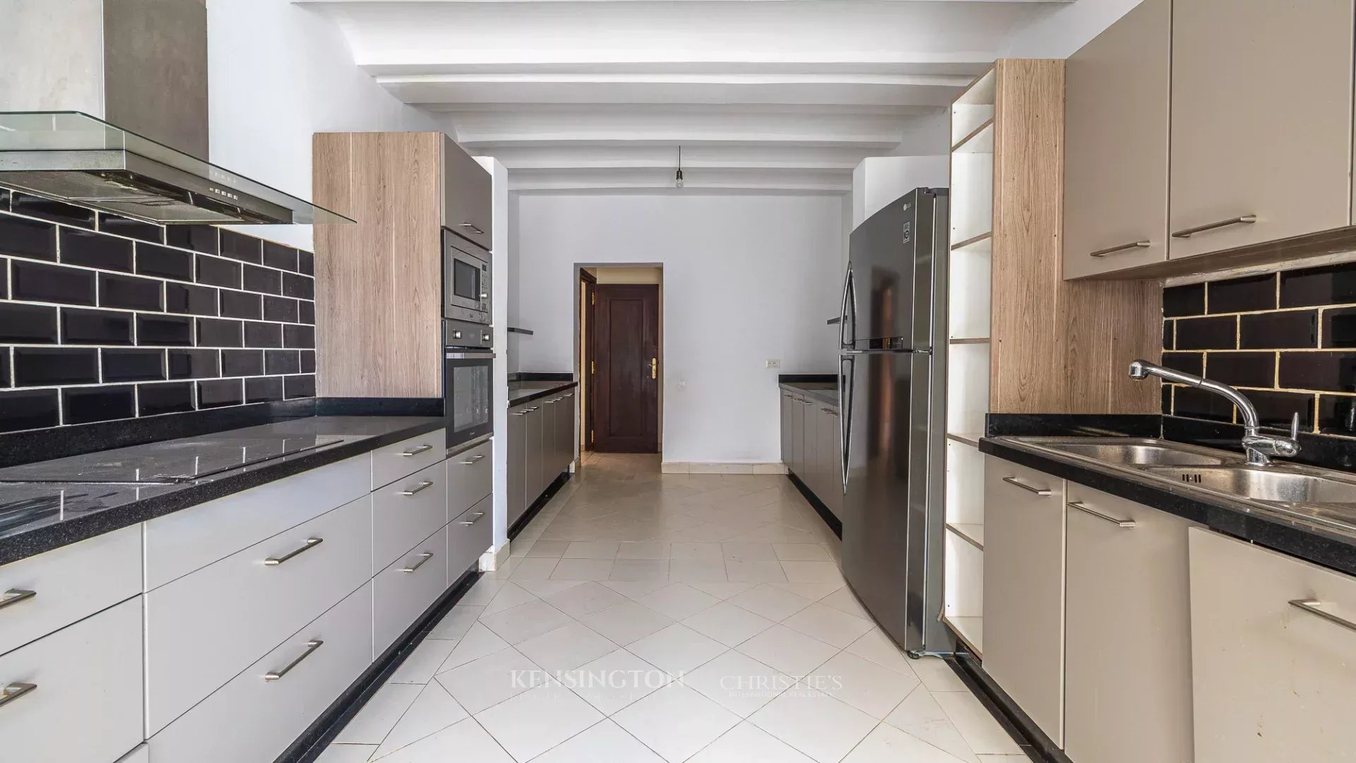 3 Bedroom Villa/Townhouse's Image 20