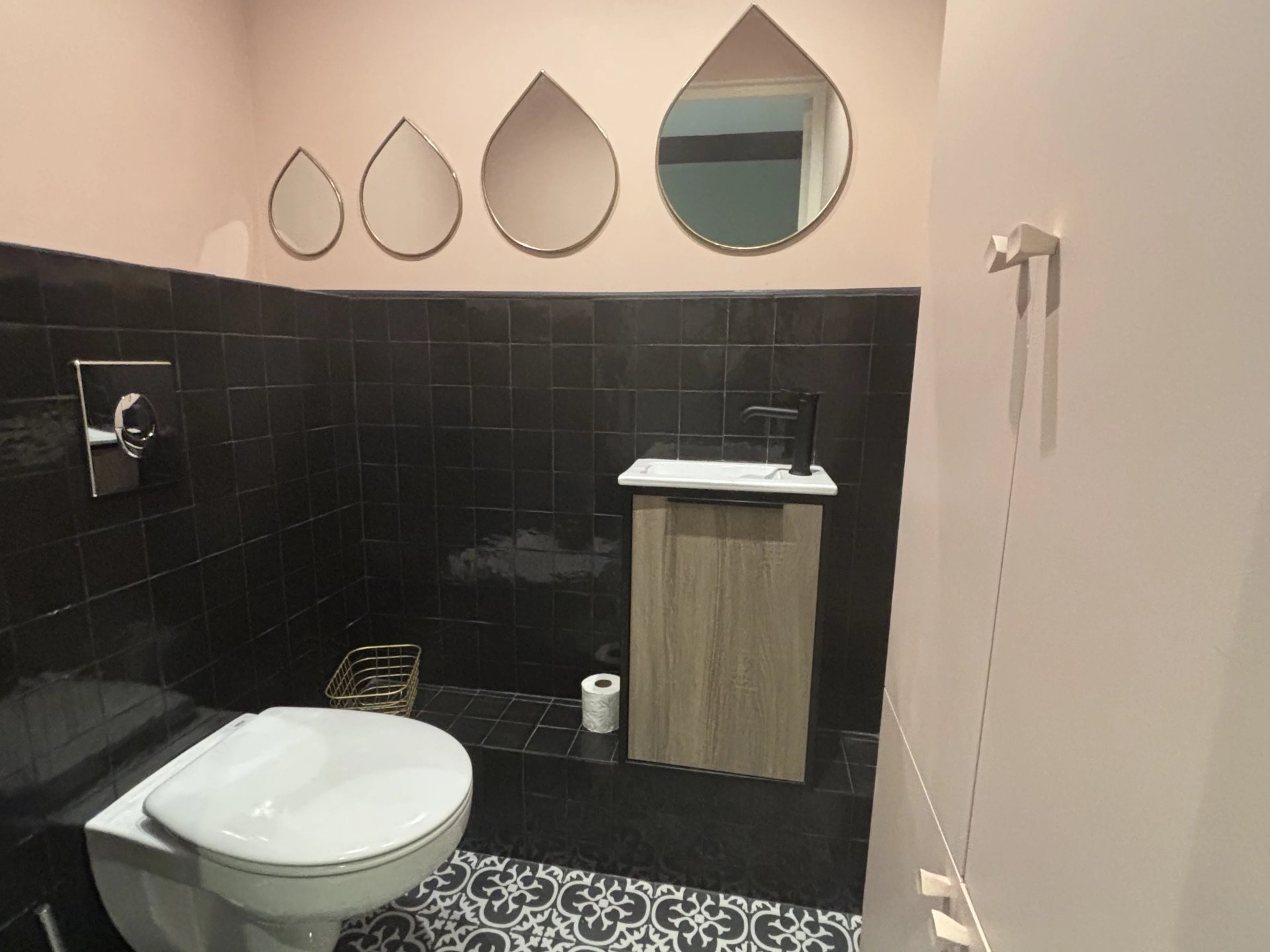 2 Bedroom Apartment/Flat's Image 8