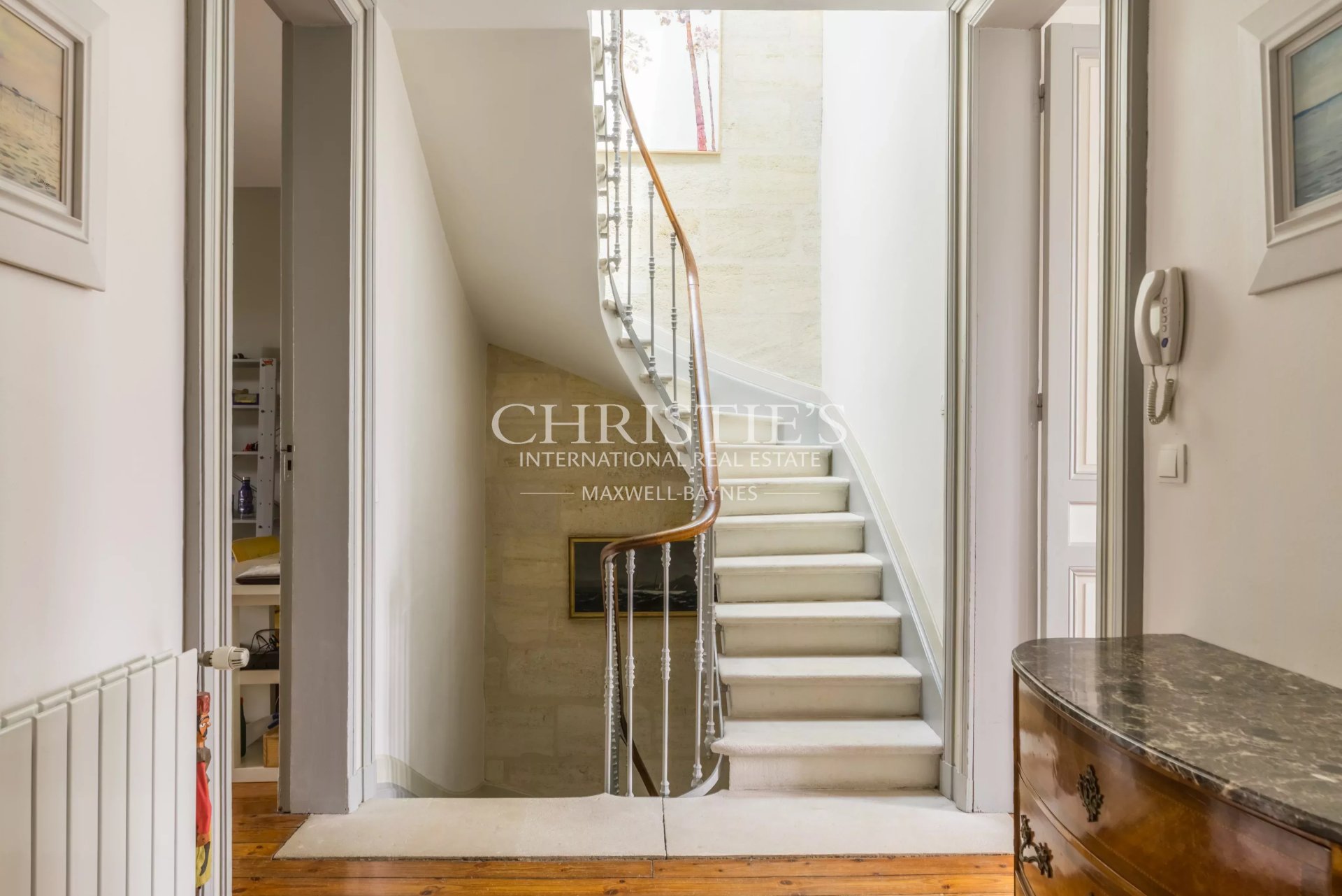 5 Bedroom Villa/Townhouse's Image 15