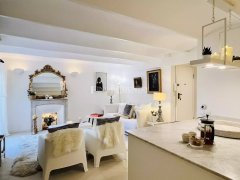 Luxury 3-Bedroom Bourgeois Apartment for Sale in Cannes Banane — photo 5 of 7