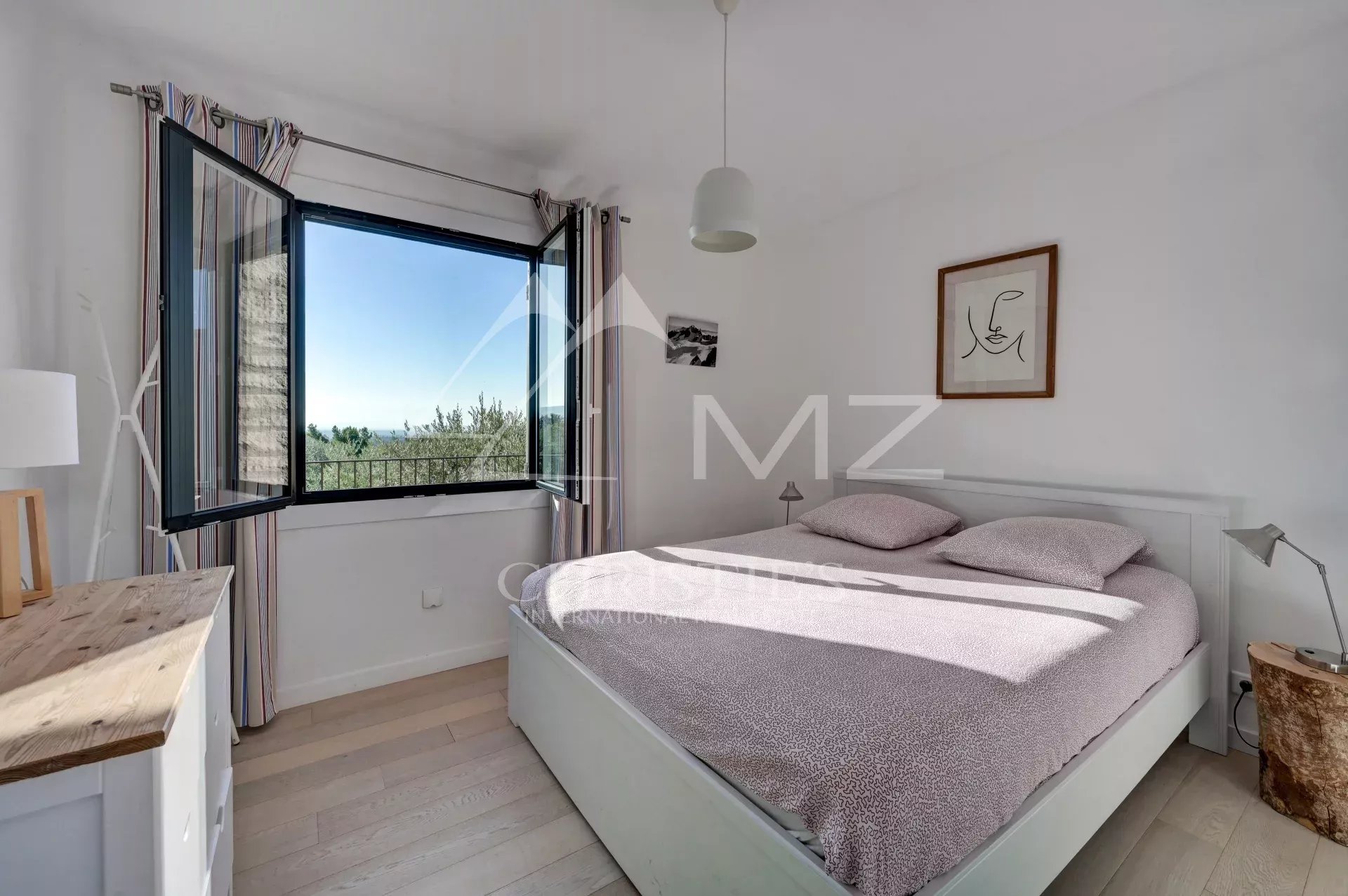 5 Bedroom Villa/Townhouse's Image 5