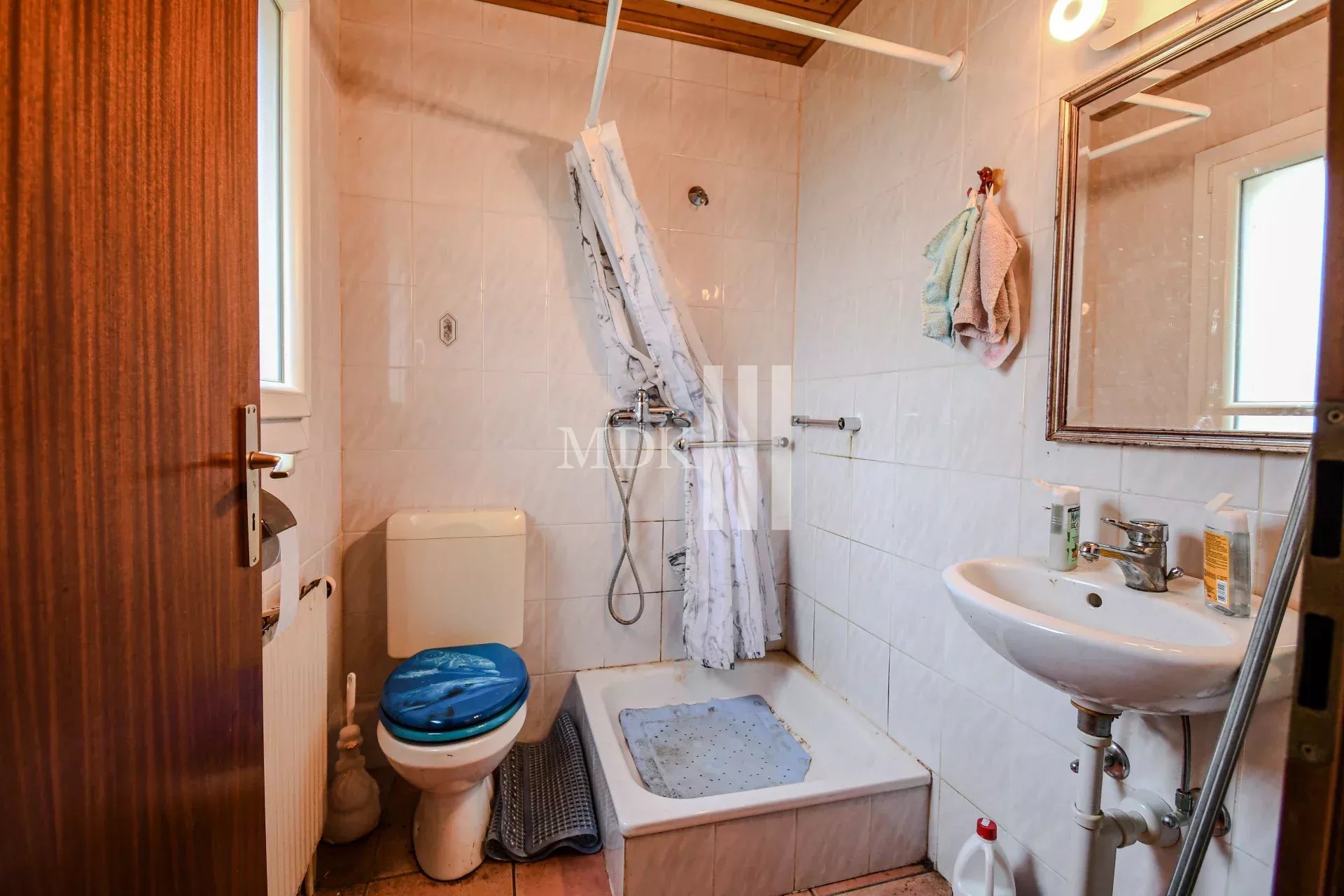 Ideal for renovation projects!