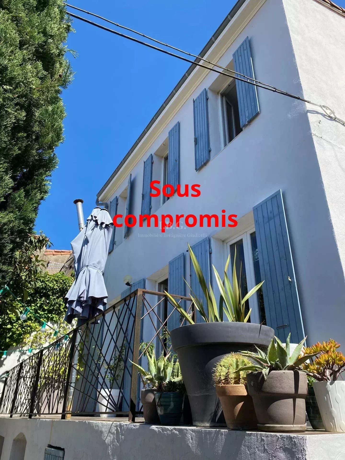 Agence immobilière de 
