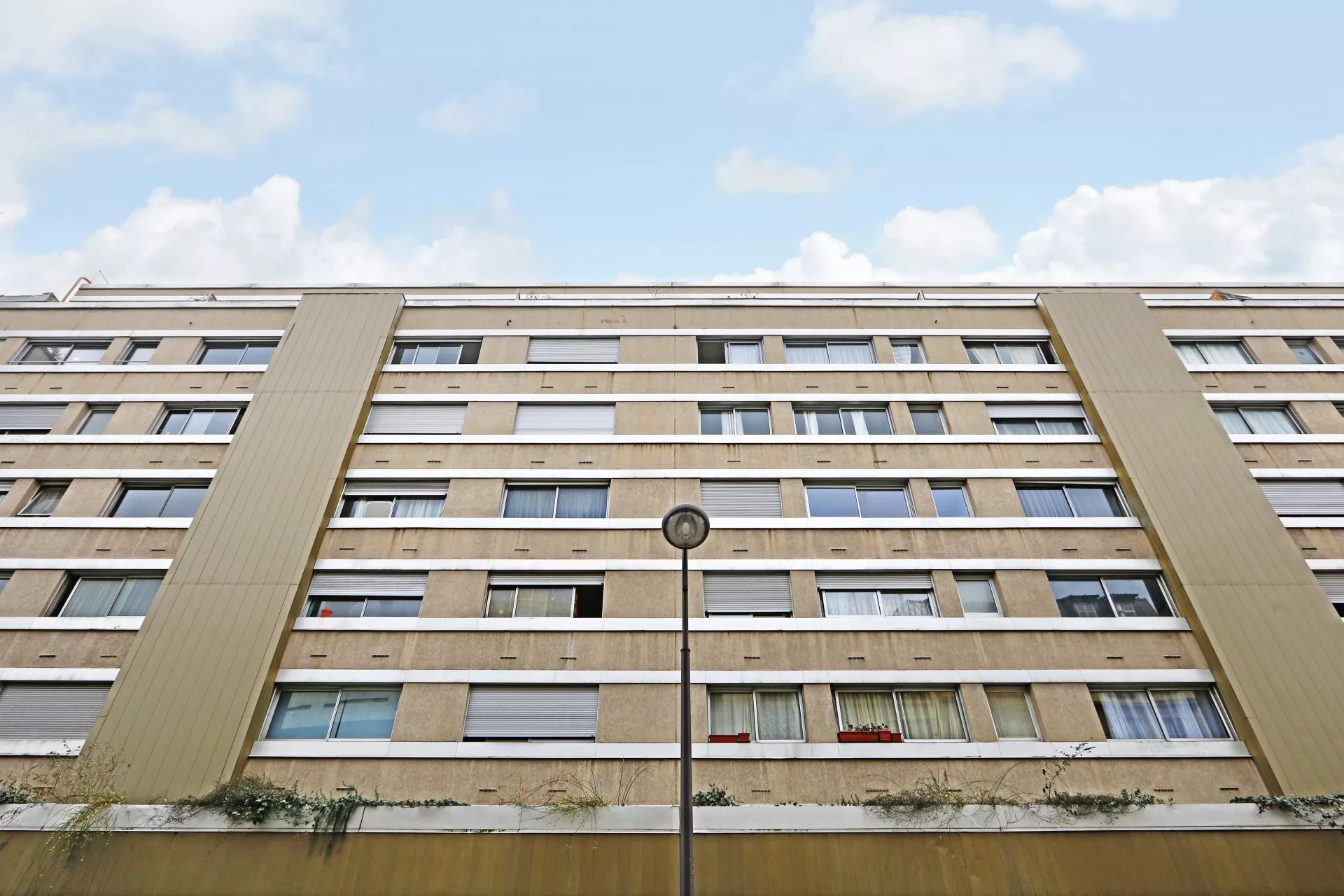 Sale Apartment Paris 10th