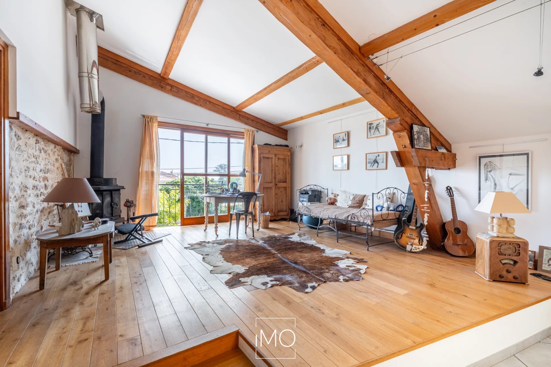 Maison de village de 170 m² avec jardin 210 m² + Garage au calme DENICE