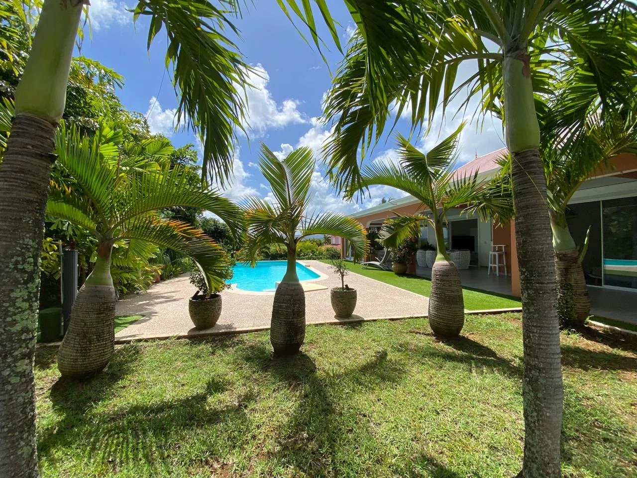 Villa de Prestige F5 avec Vue Mer –  Trois-Îlets (Martinique)