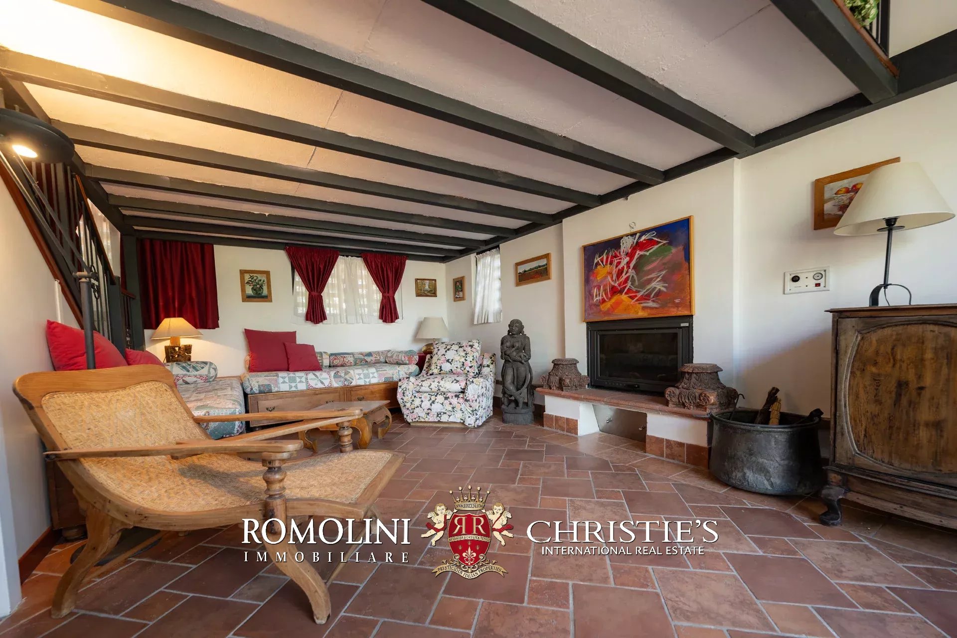 9 Bedroom Villa/Townhouse's Image 96