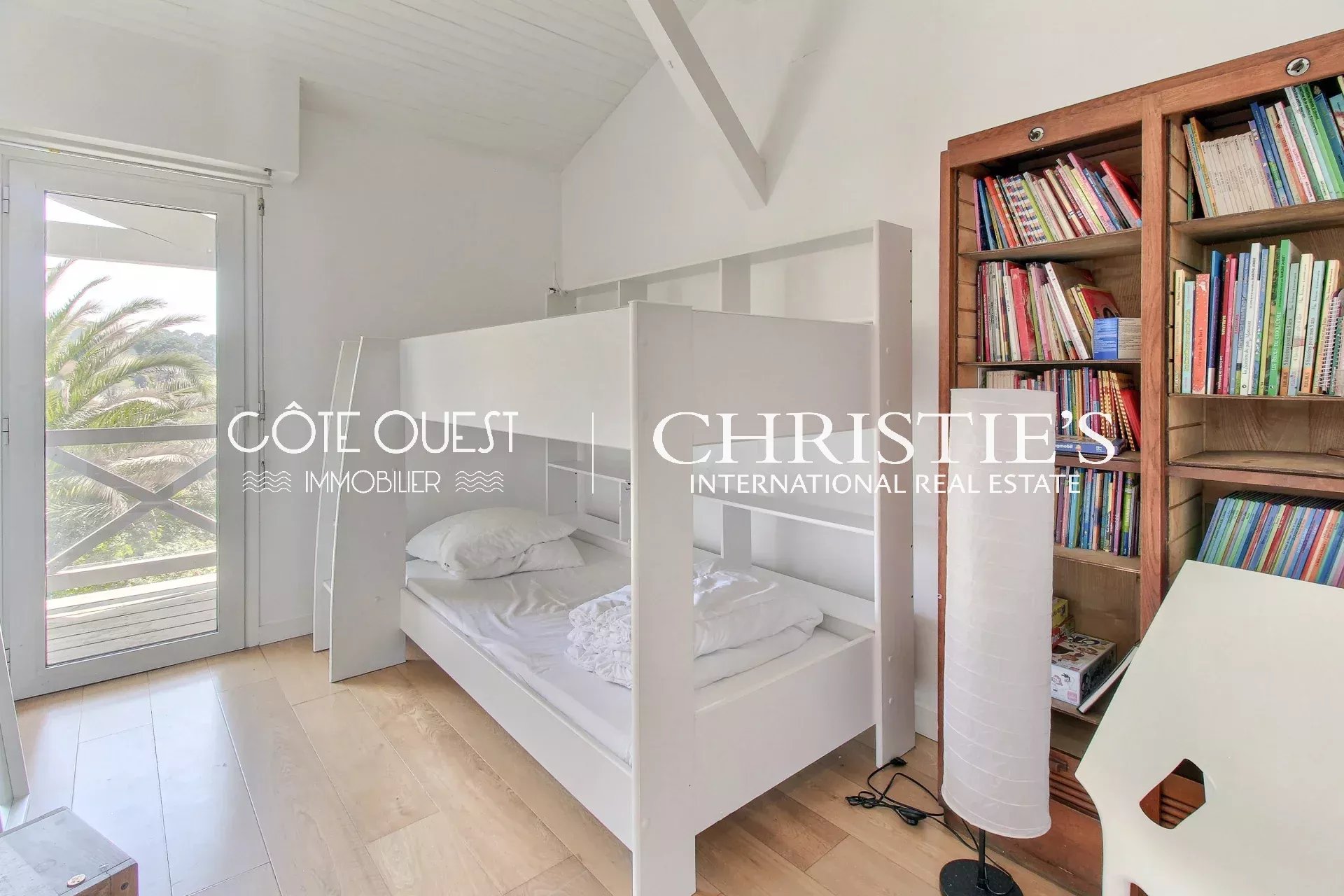 3 Bedroom Apartment/Flat's Image 8