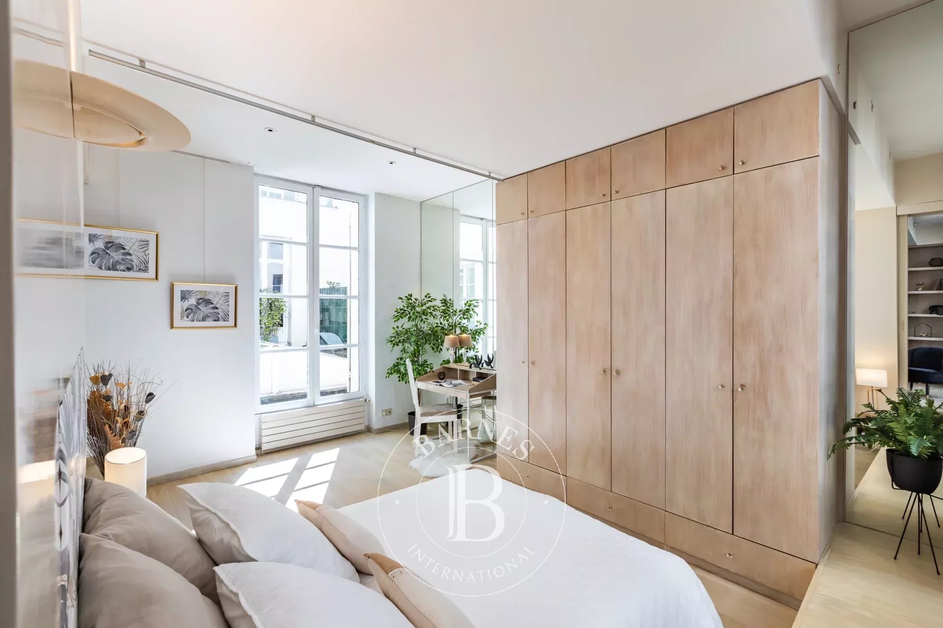 Daire Paris 6ème - picture 9