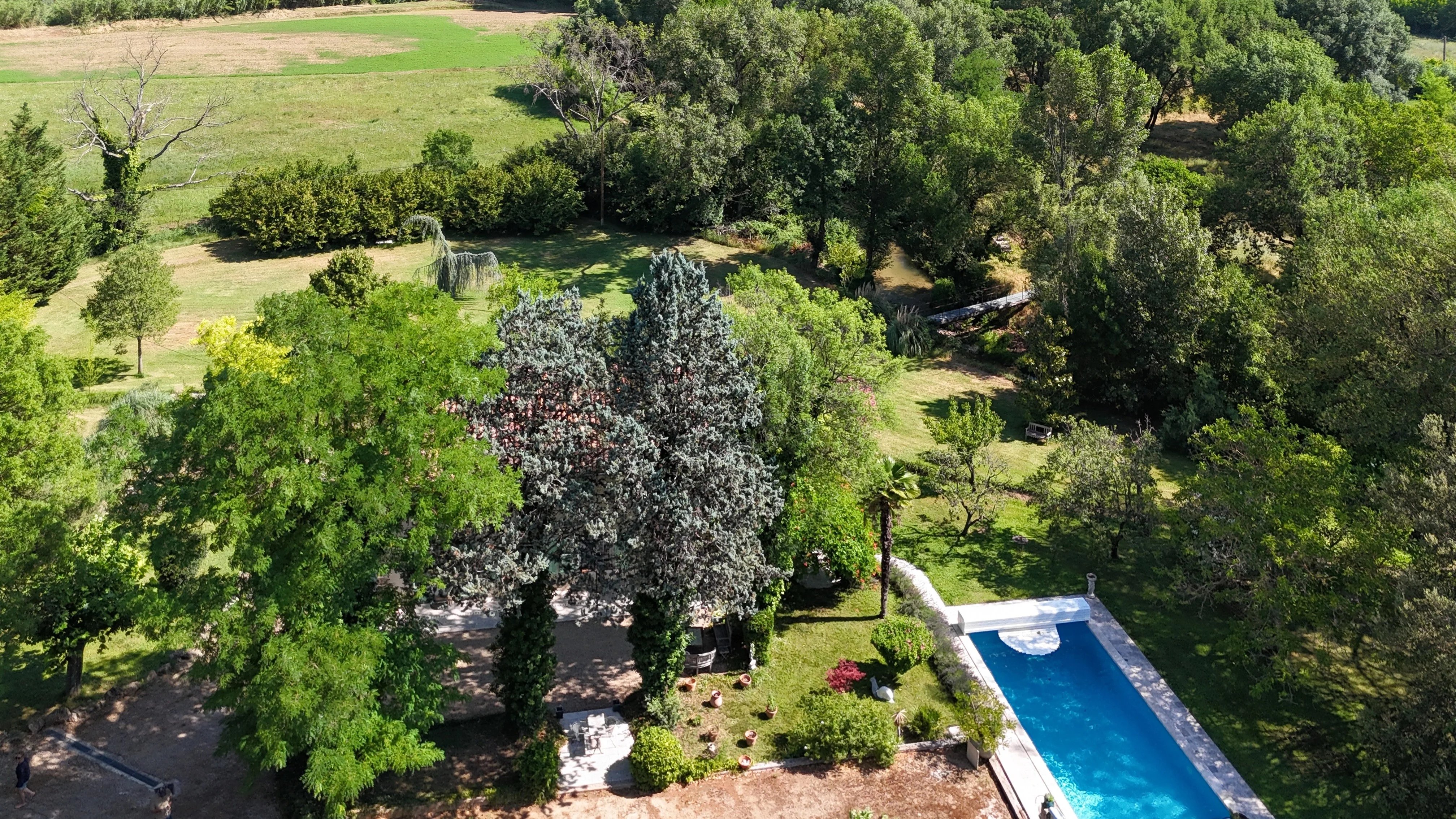 Exceptional property with 19th-century mill, detached villa, 2 pools on 1.6 hectares