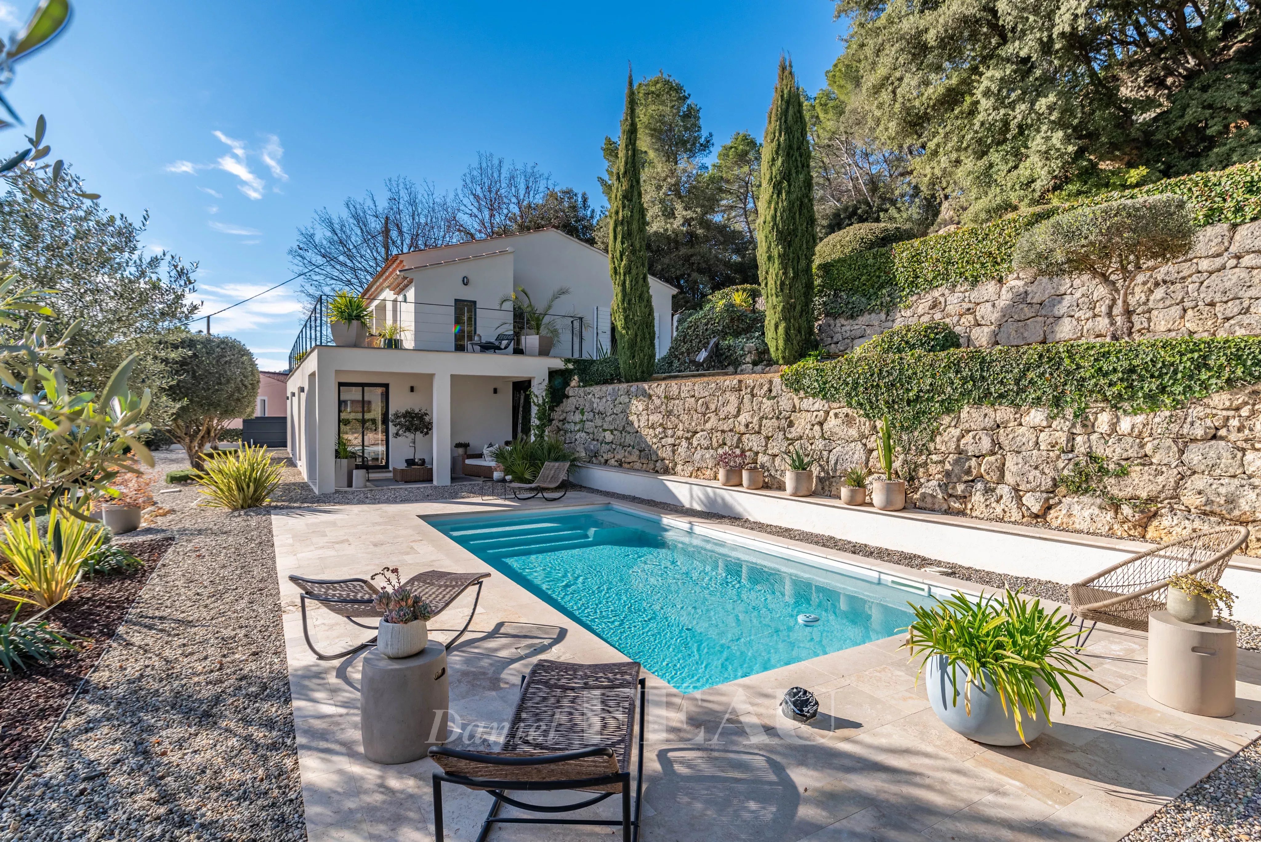 Bagnols en Forêt - Villa contemporaine vue mer