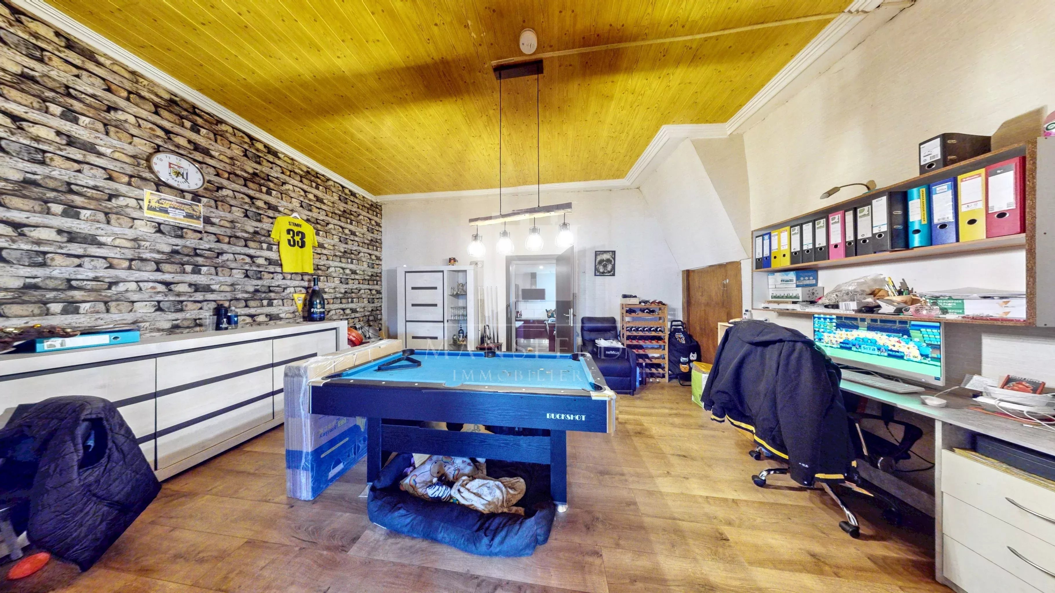 gallery
