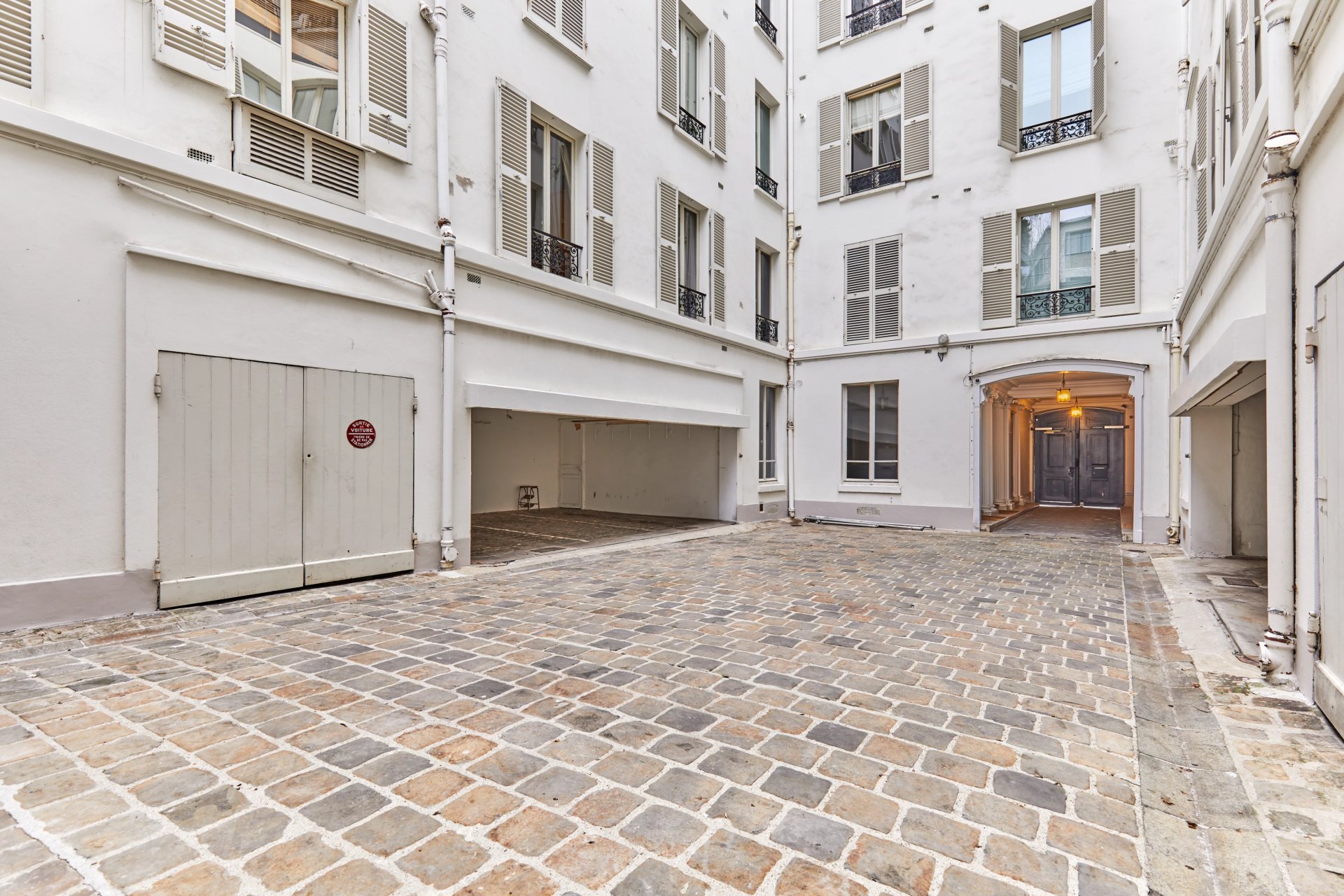 1 Bedroom Apartment/Flat's Image 9