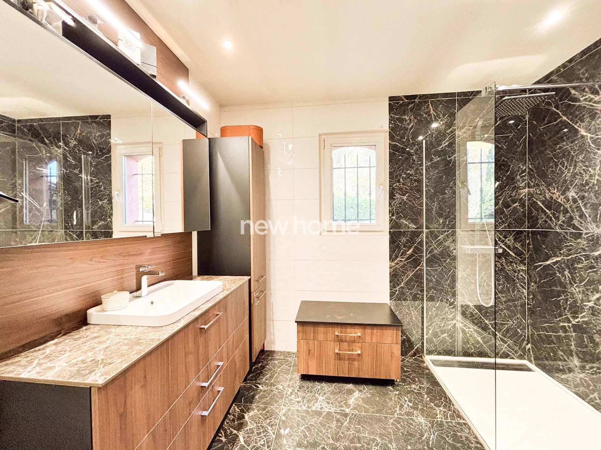 Charmante villa provençale de plain pied 140 m² à 1km du village