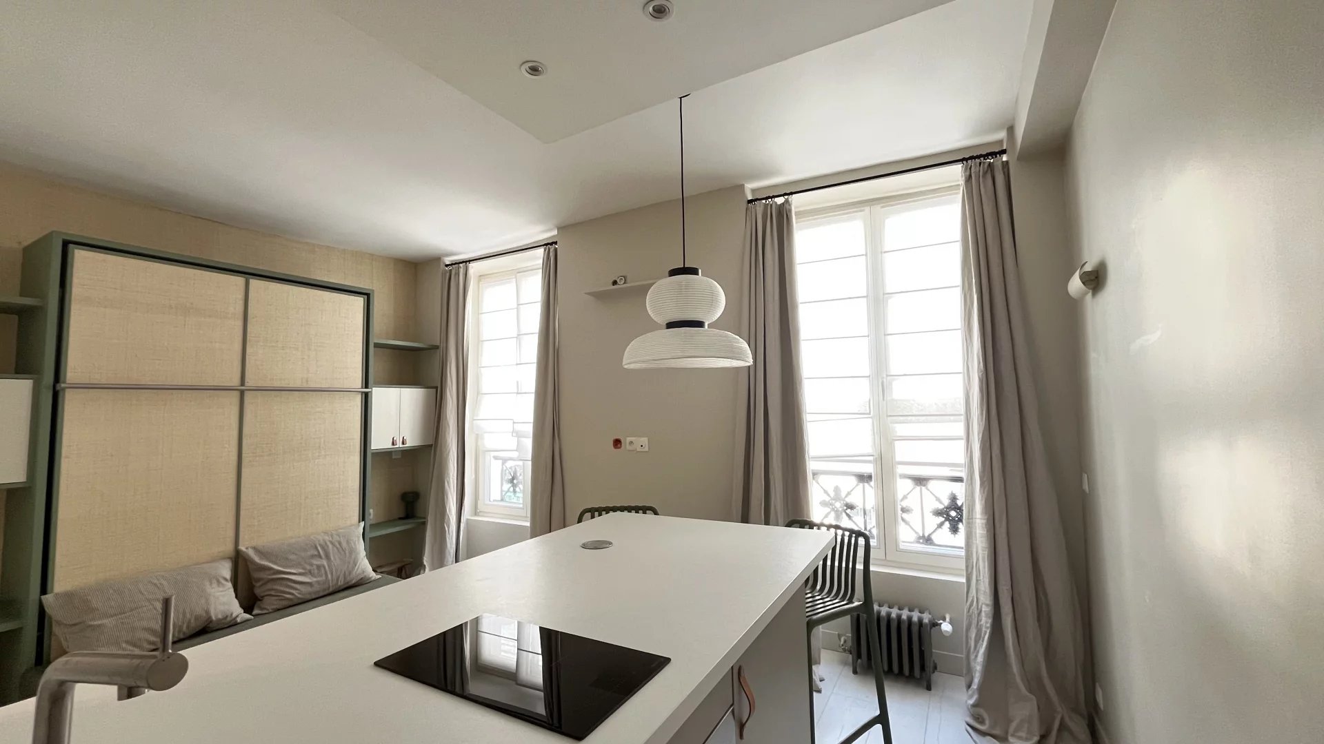 Agence immobilière de Un Appartement À Paris