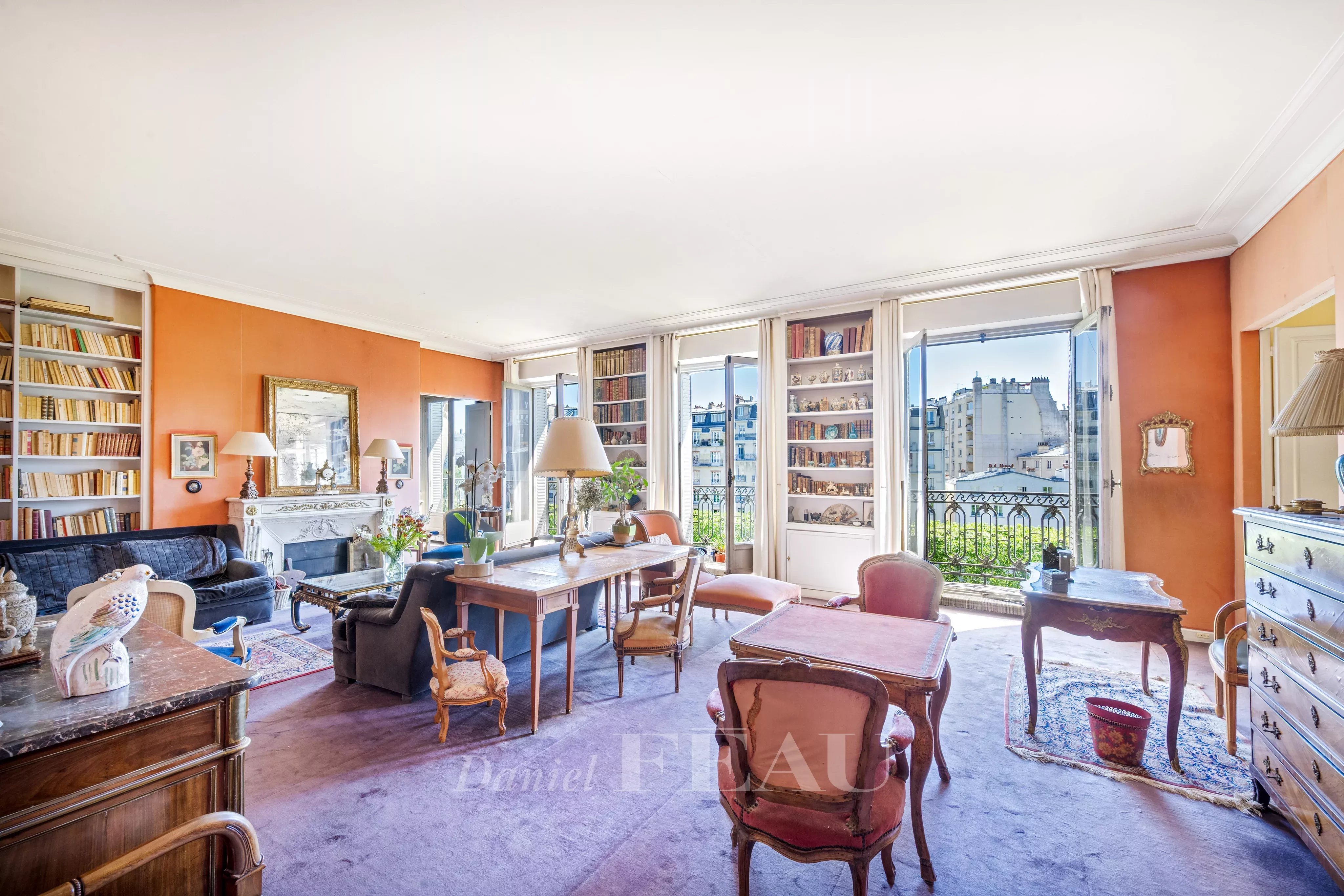 Sale Apartment Paris 7th