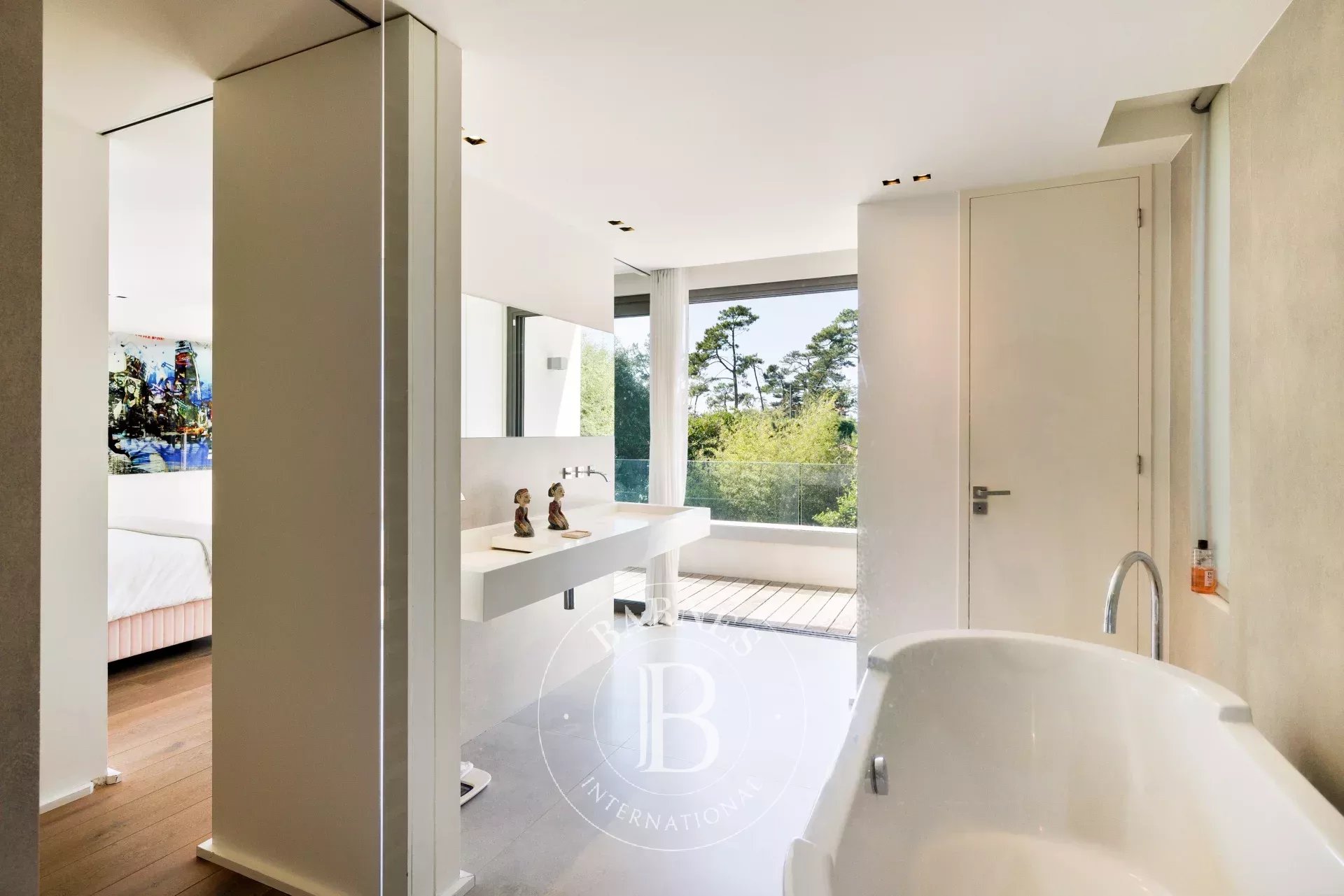 Anglet  - Maison 6 Pi&egrave;ces 5 Chambres - picture 16