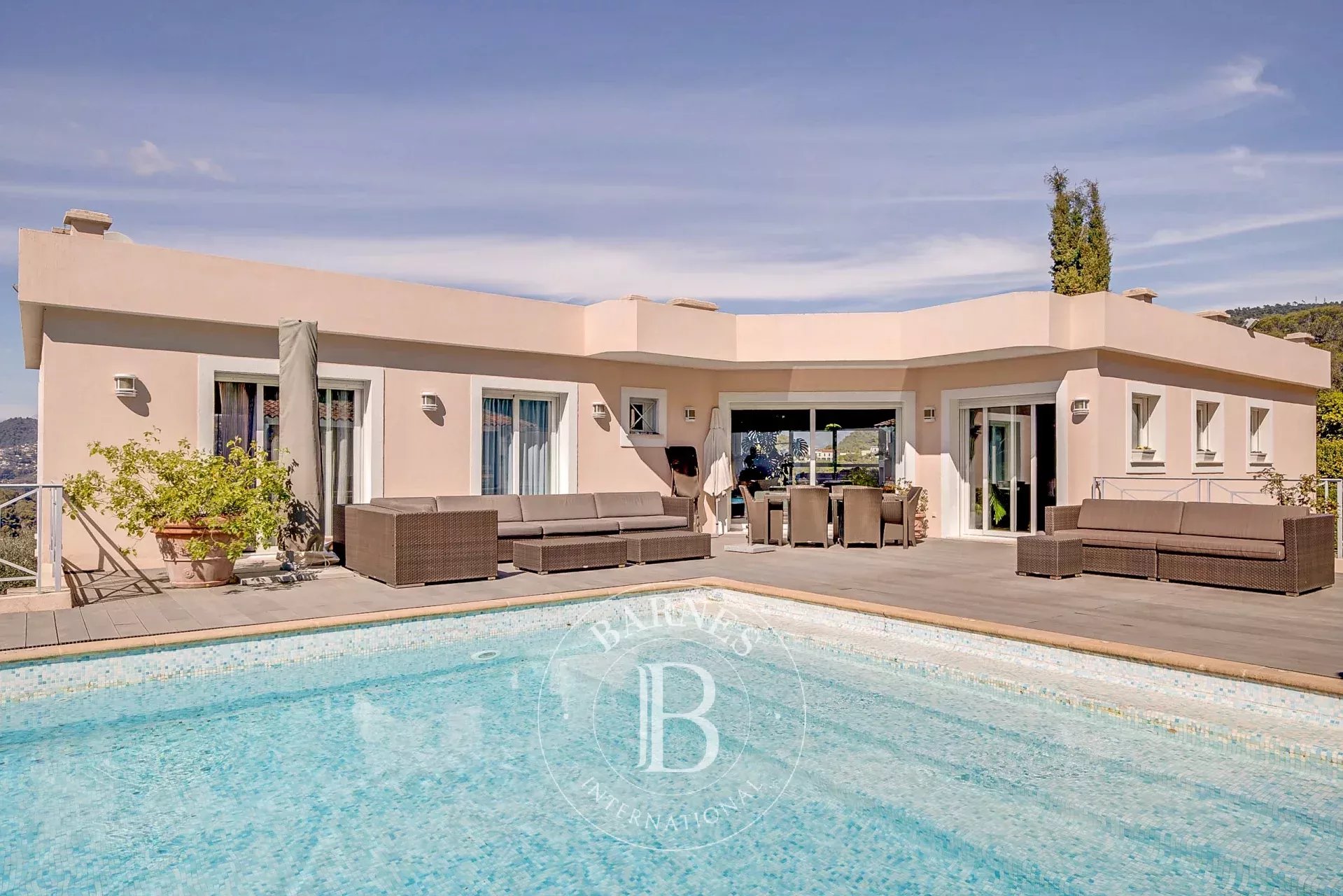 Nue-propriété - Vente à terme 10 ans - Villa Nice vue montagnes panoramique / piscine