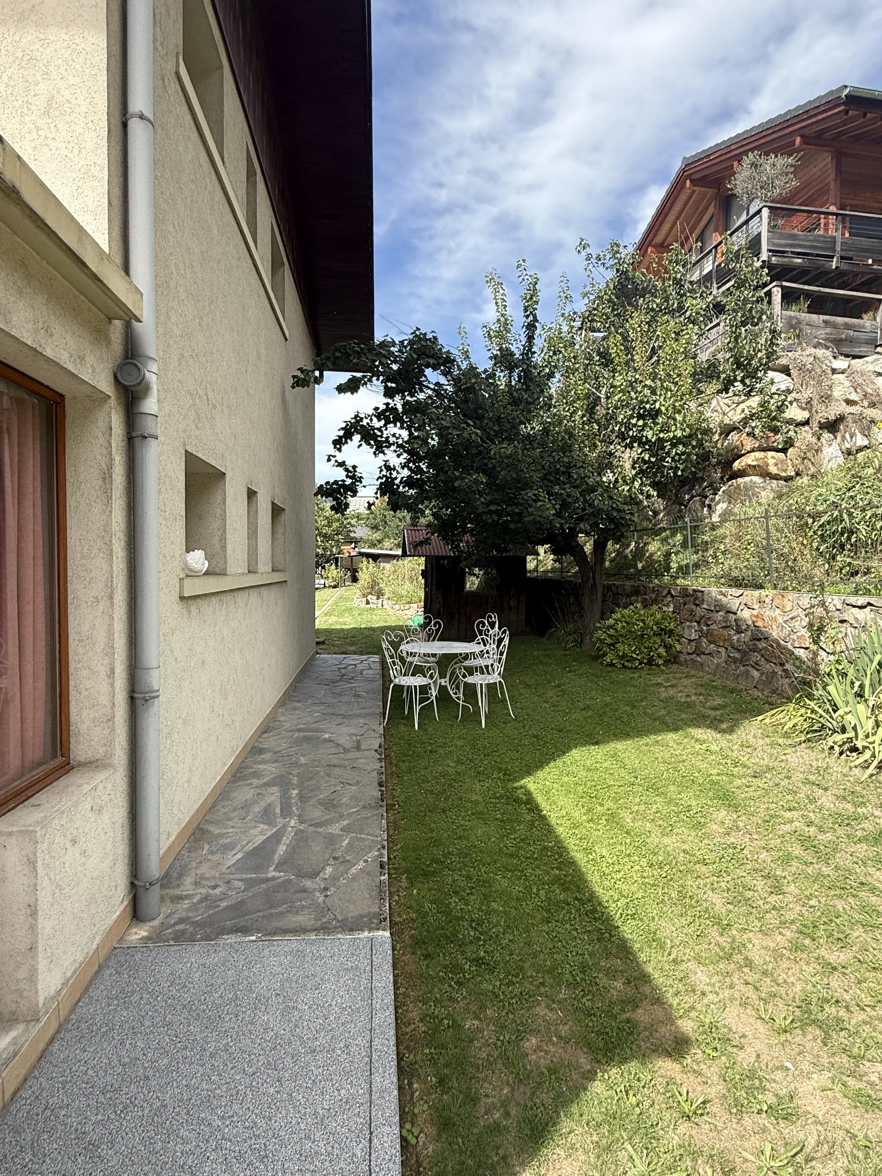 Maison spacieuse avec vue montagne à Bozel — photo 7