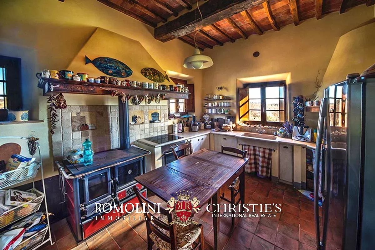 3 Bedroom Vineyard's Image 24
