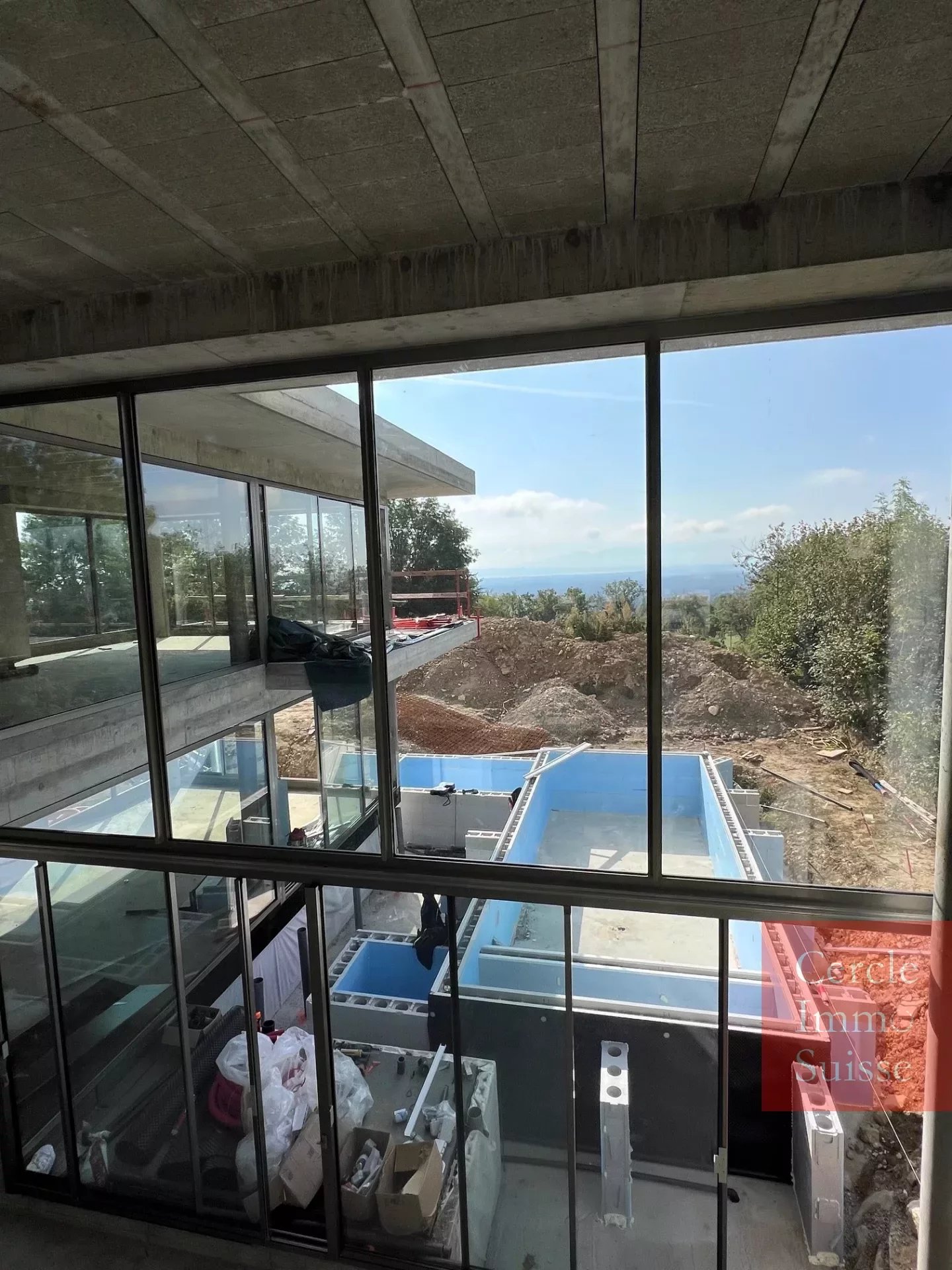 VILLA CONTEMPORAINE AVEC PISCINE - Photo 3