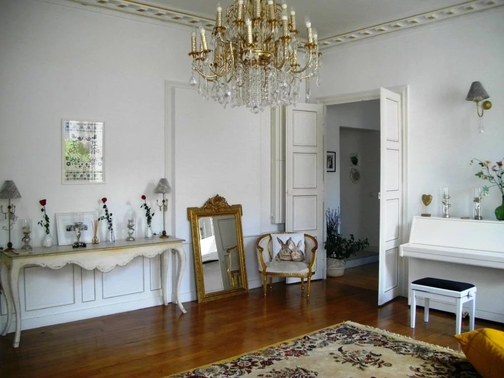 Achat Appartement T5 à Dijon (21000) - 202.38m²