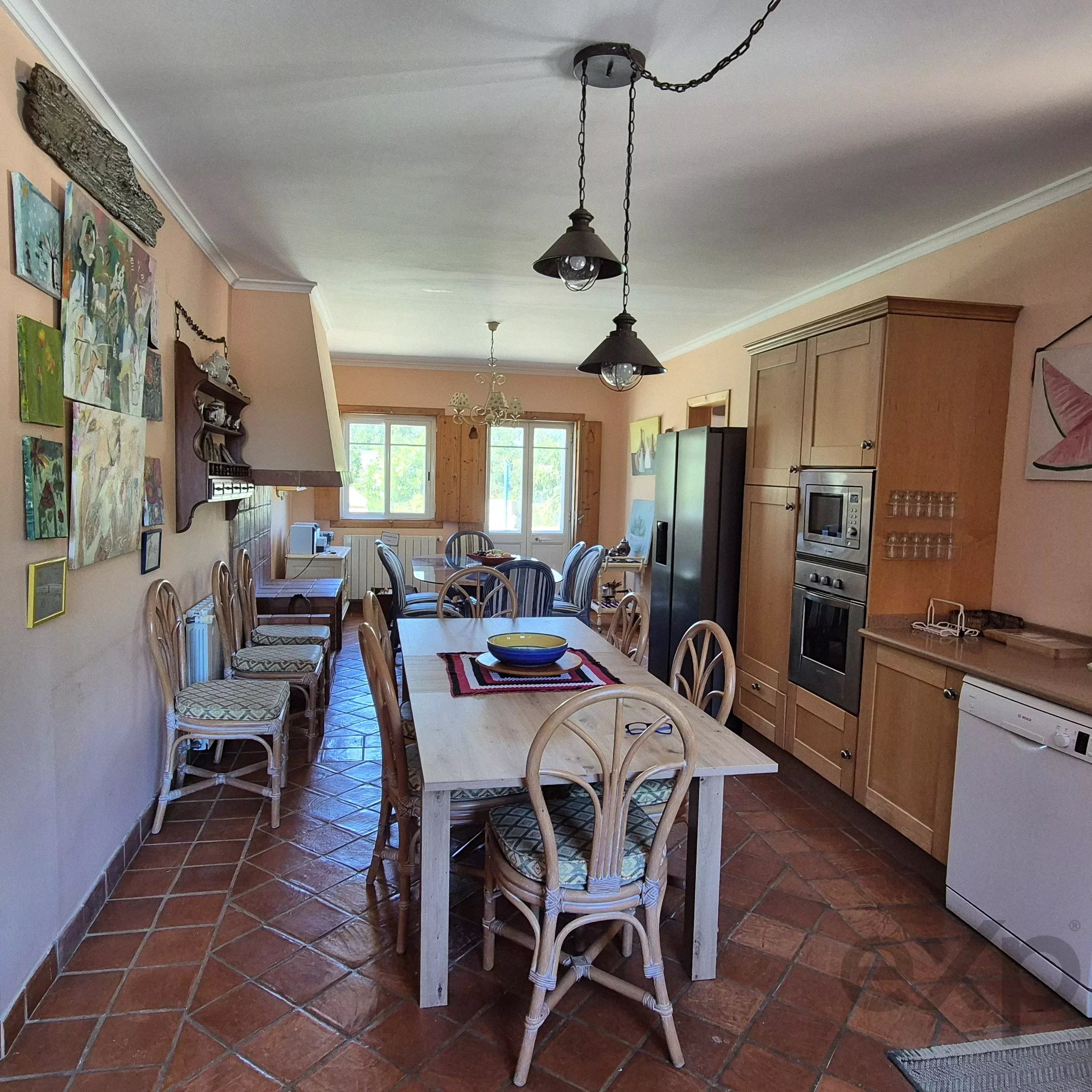 Country house with swimming pool 87034529 image 12