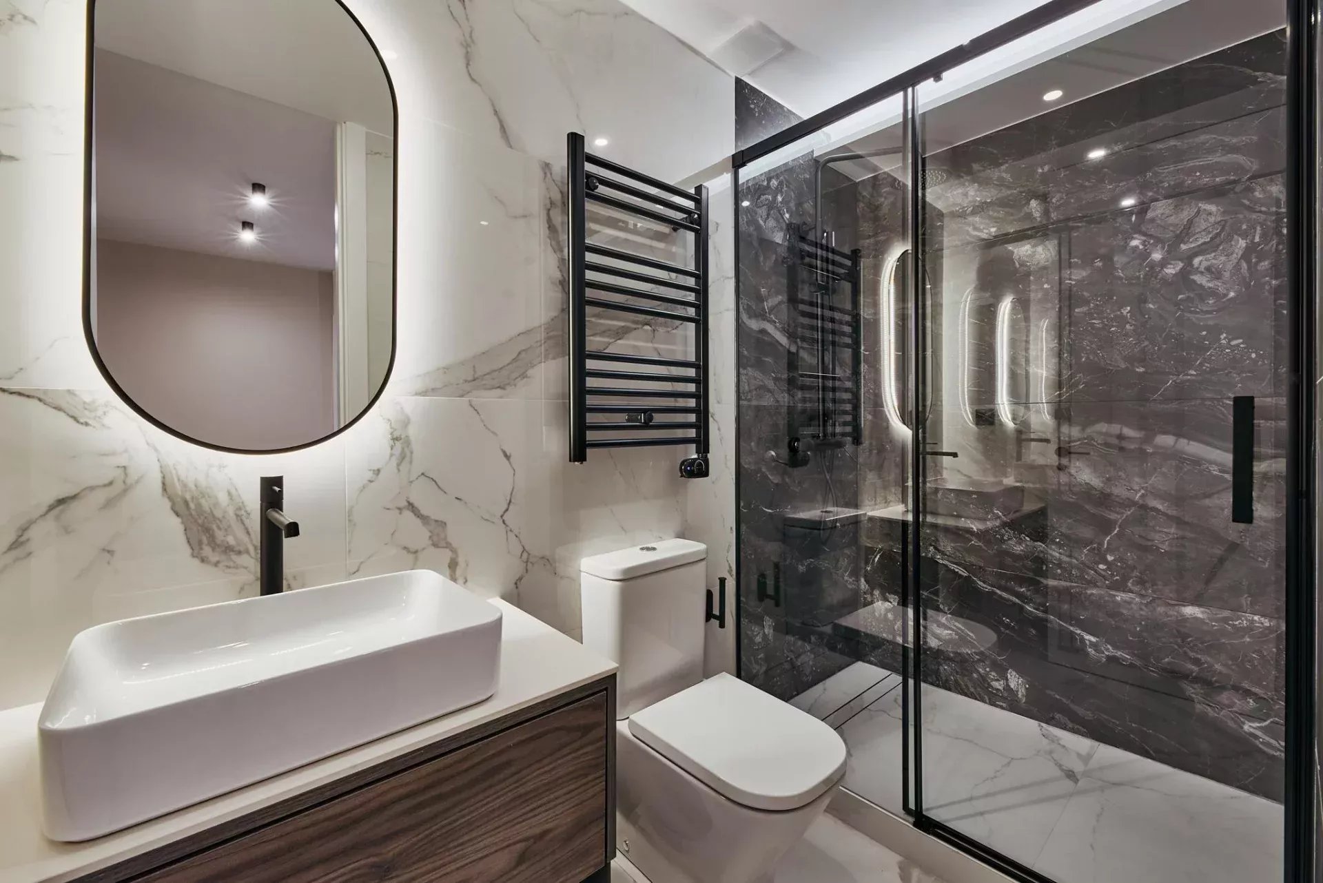 Renovated apartment on the central Calle Mayor - picture 18