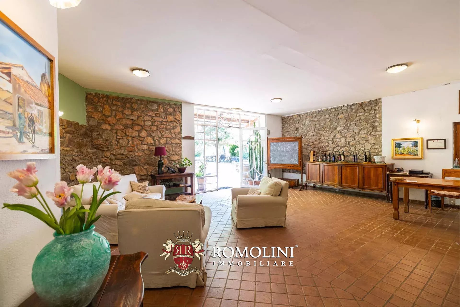 44 Bedroom Villa/Townhouse's Image 82
