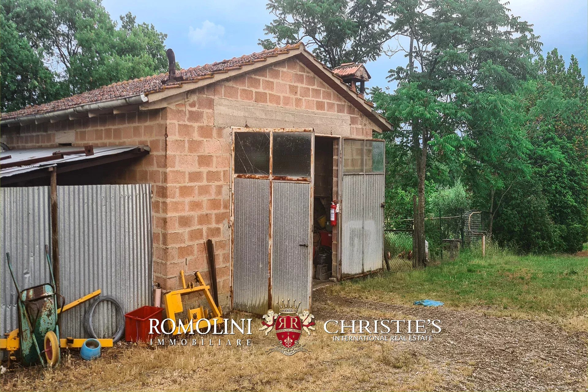 5 Bedroom Vineyard's Image 13
