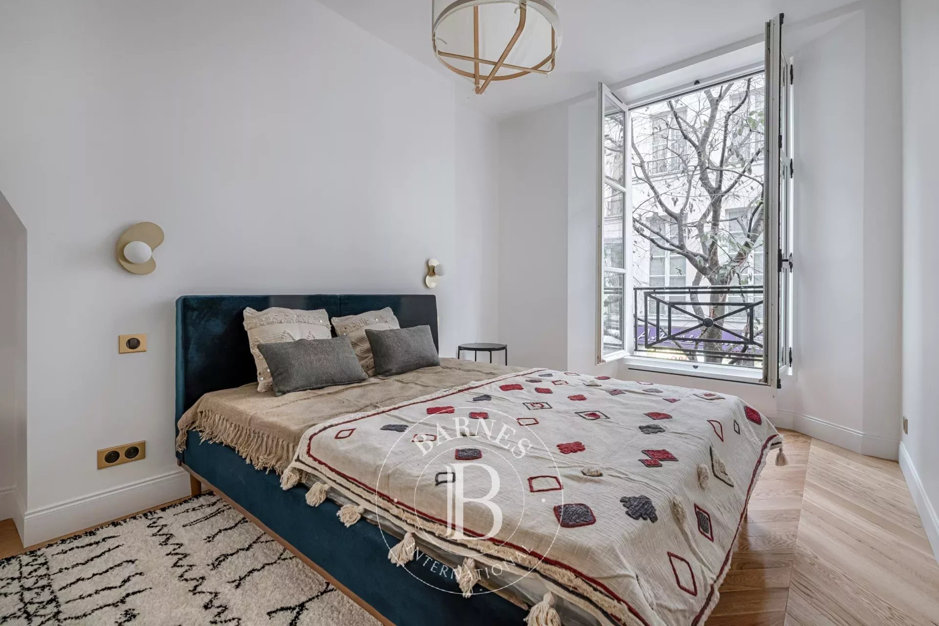 Daire Paris 3ème - picture 17