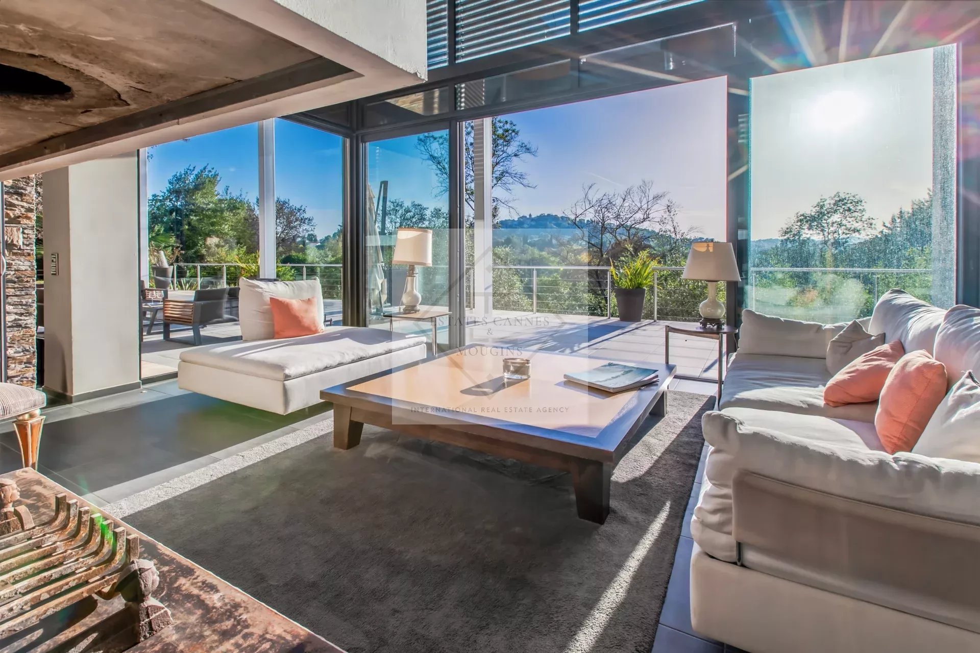 L'art de vivre à son apogée : deux magnifiques villas à vendre à Mougins — photo 14