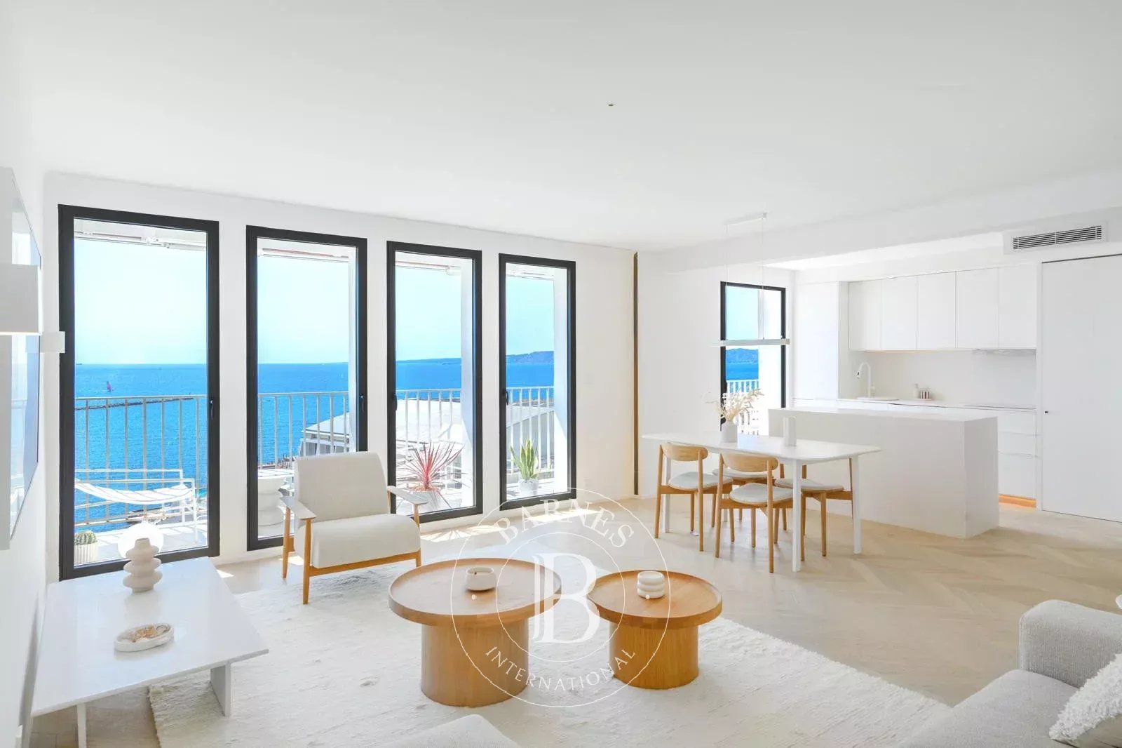 Appartement Marseille 13007  -  ref 87315913 (picture 1)