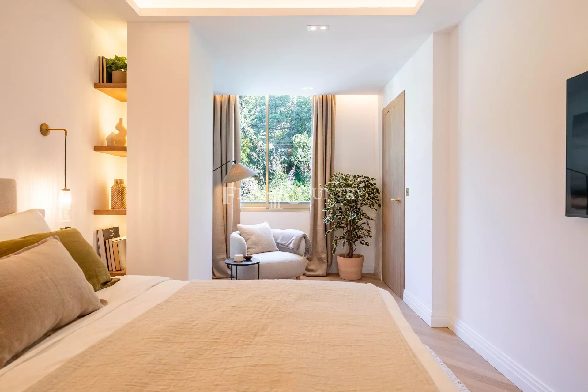 Photo of Sea View Apartment for sale in La Californie, Cannes