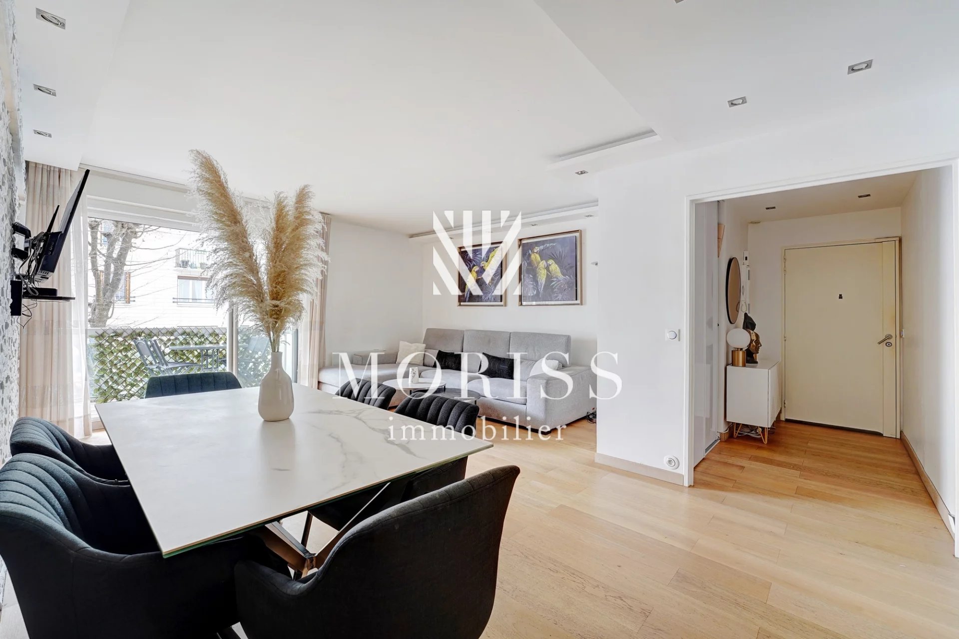 Appartement 4 pièces - Image Array