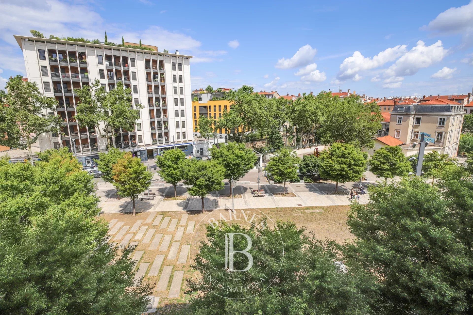 Daire Lyon 4ème - picture 9