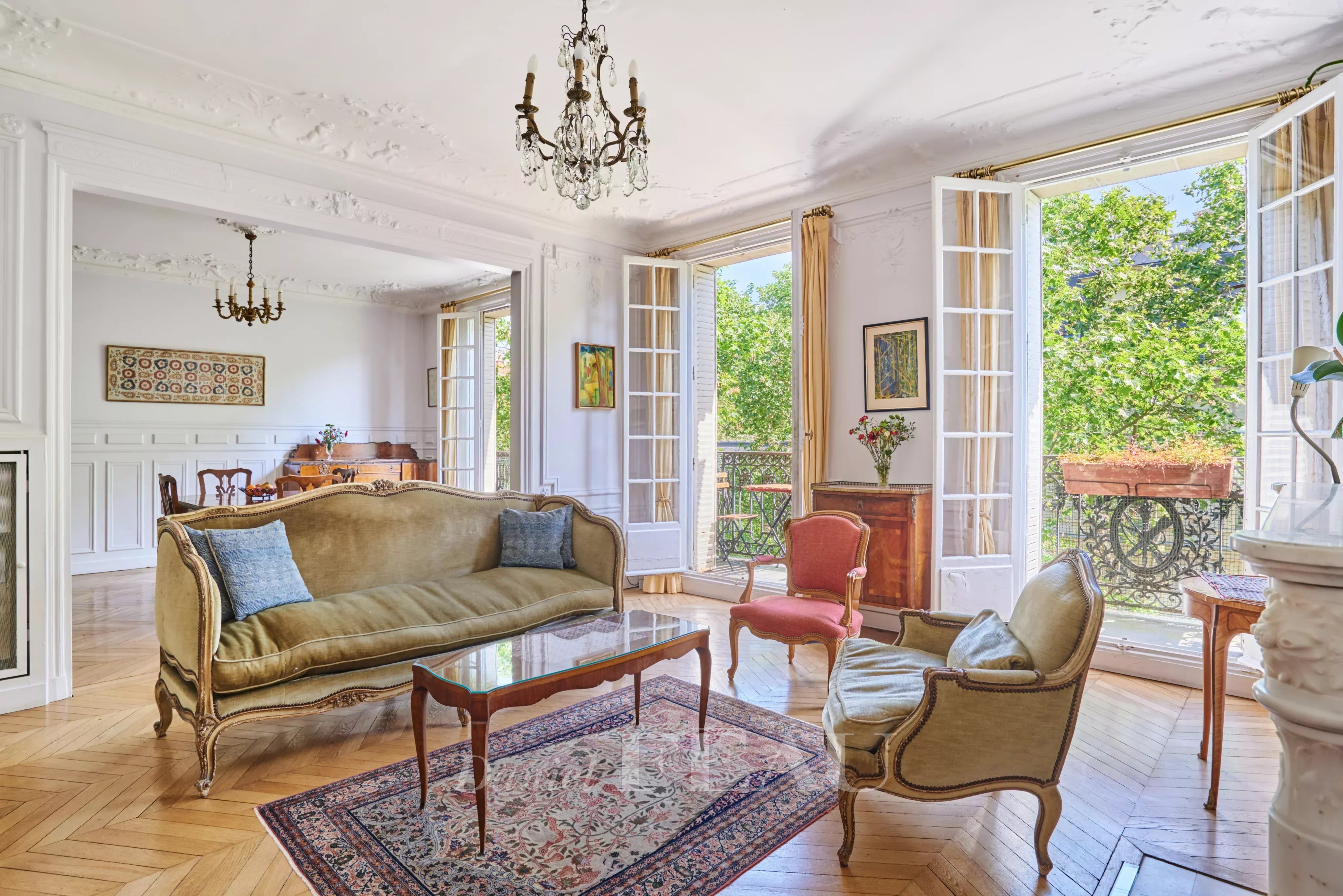 Sale Apartment Paris 7th