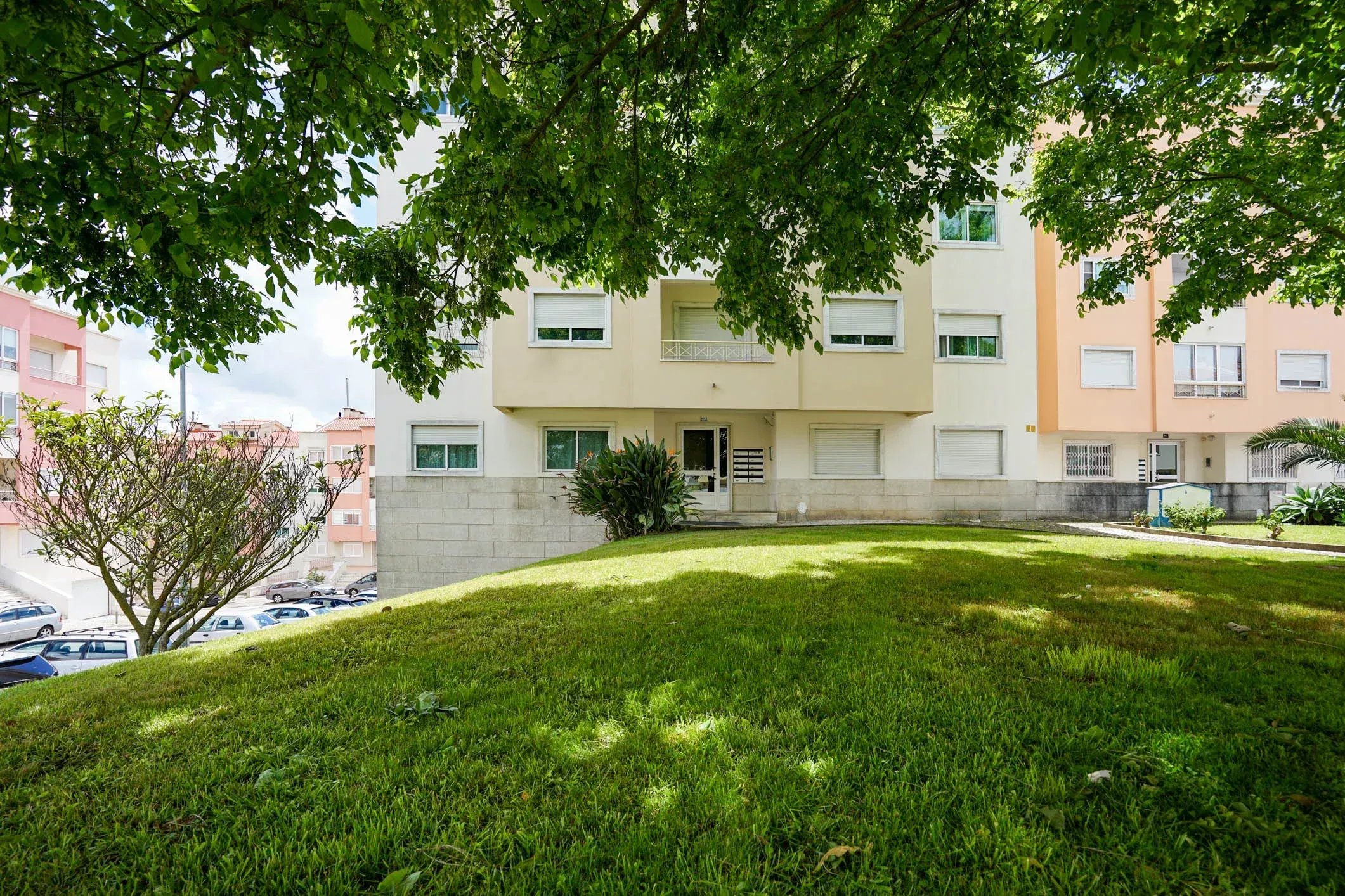 3-bedroom apartment in Póvoa de Santa Iria with garage. 87033362 image 35