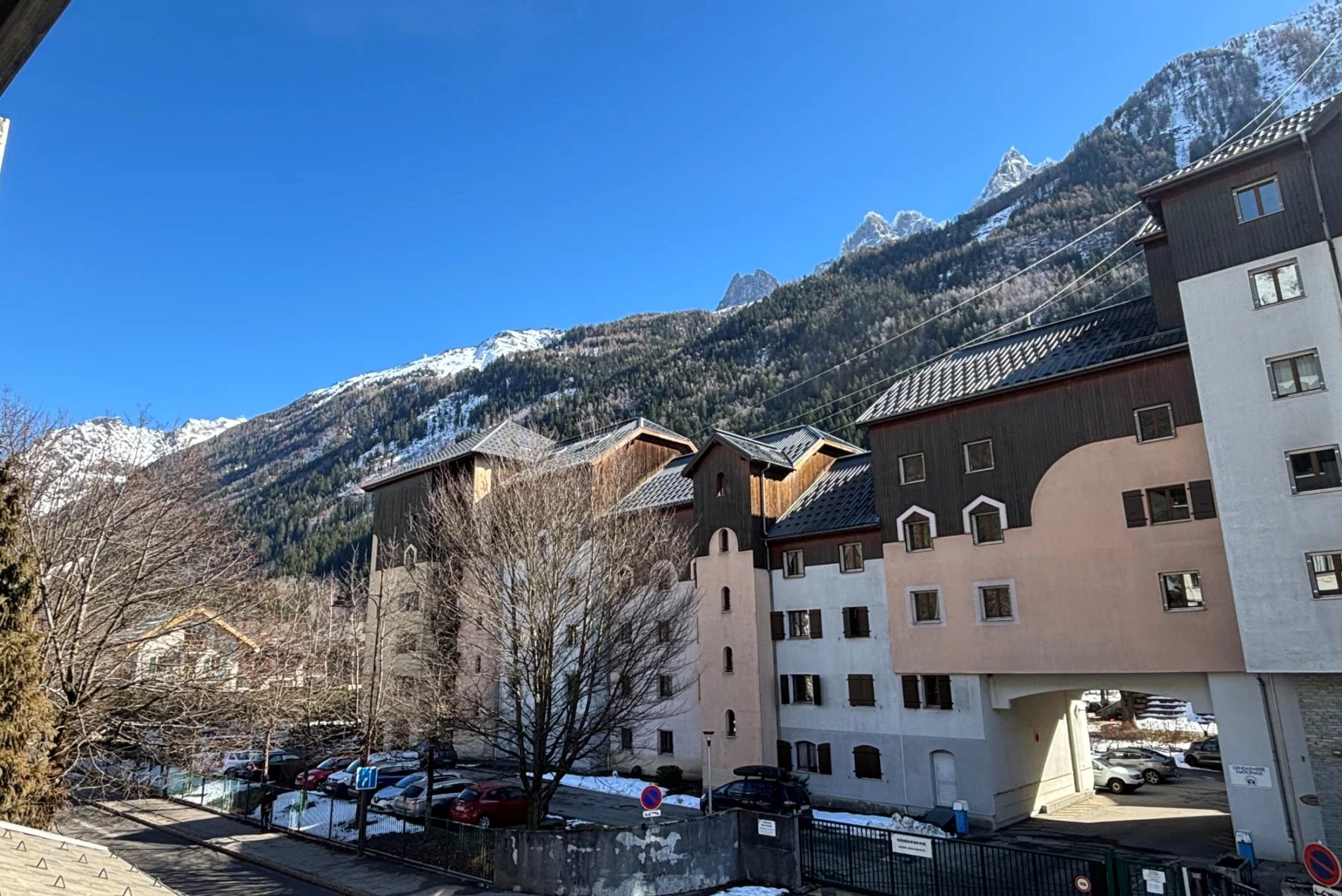 Photo of CHAMONIX – 1-bed renovated apartment in central Chamonix